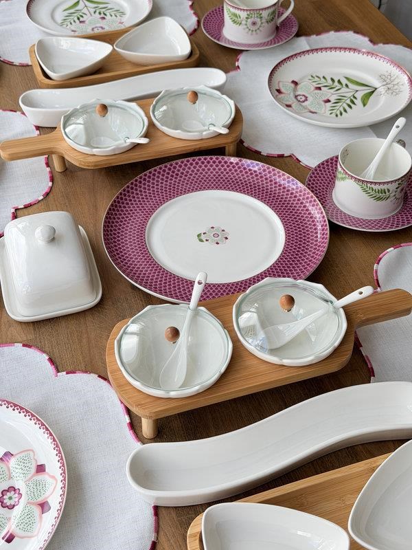 Porselen Kahvaltı Takımı 55 Parça 6 Kişilik Pink Flower