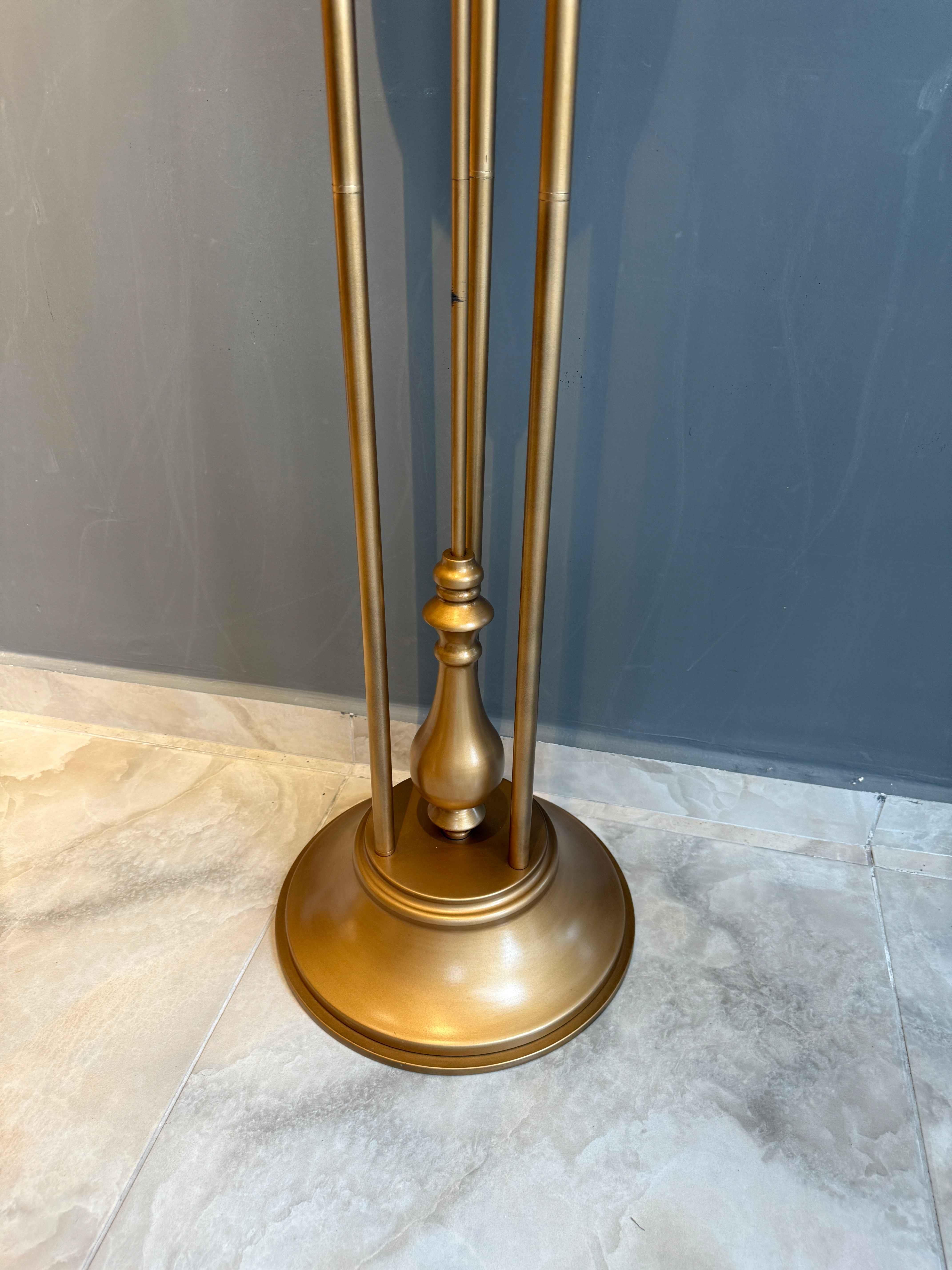 Tempora Gold Çarklı Tripod Ayaklı Dekoratif Saat