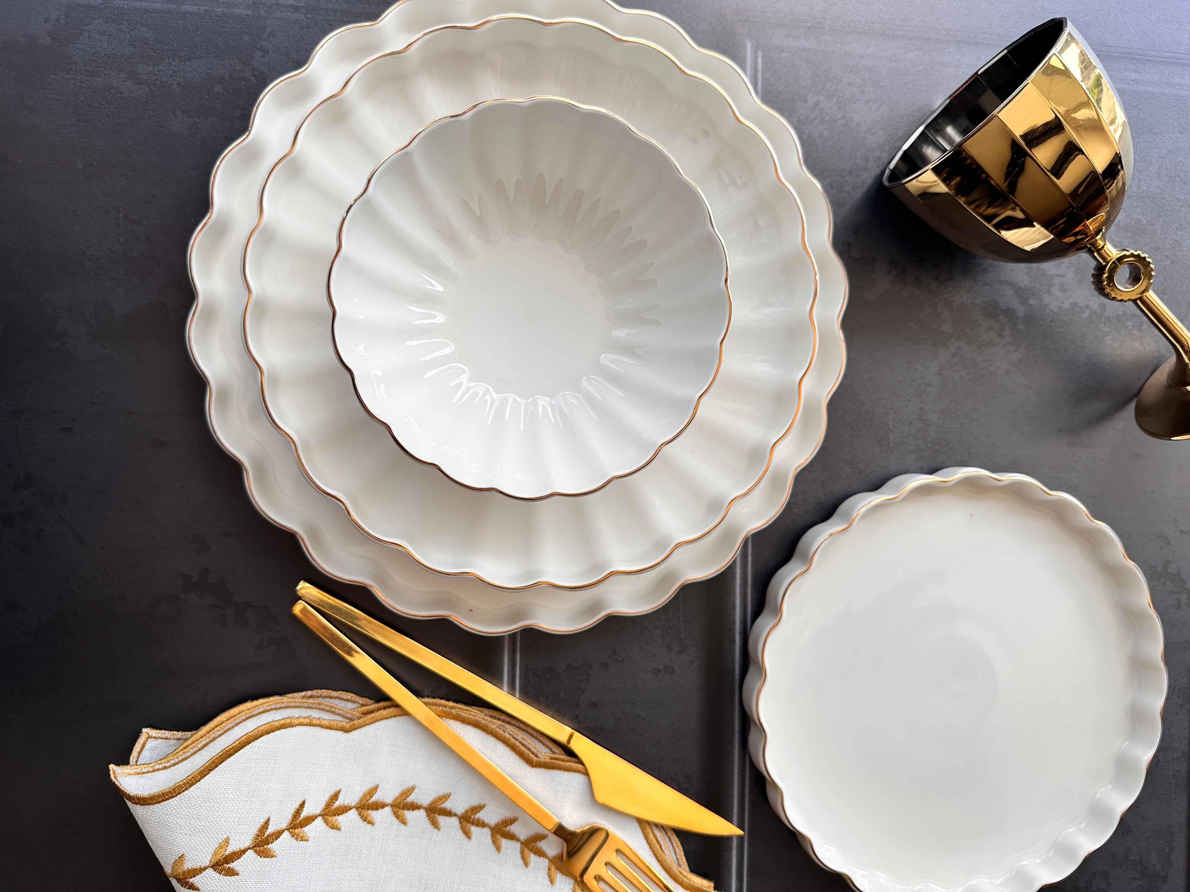 Yemek Takımı Royal Charme Gold 24 Parça 6 Kişilik