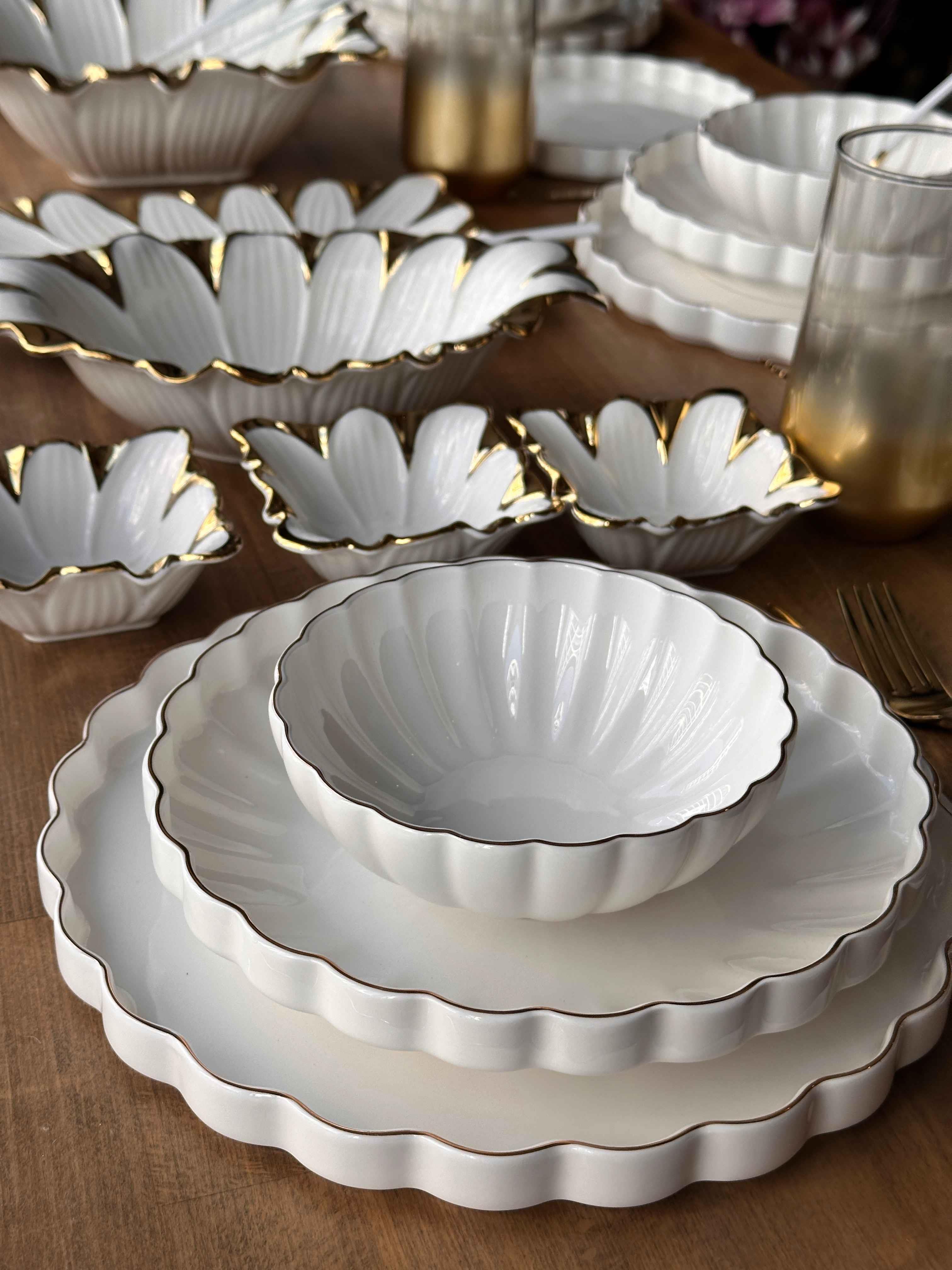 Yemek Takımı Royal Charme Twist Gold 88 Parça 6 Kişilik
