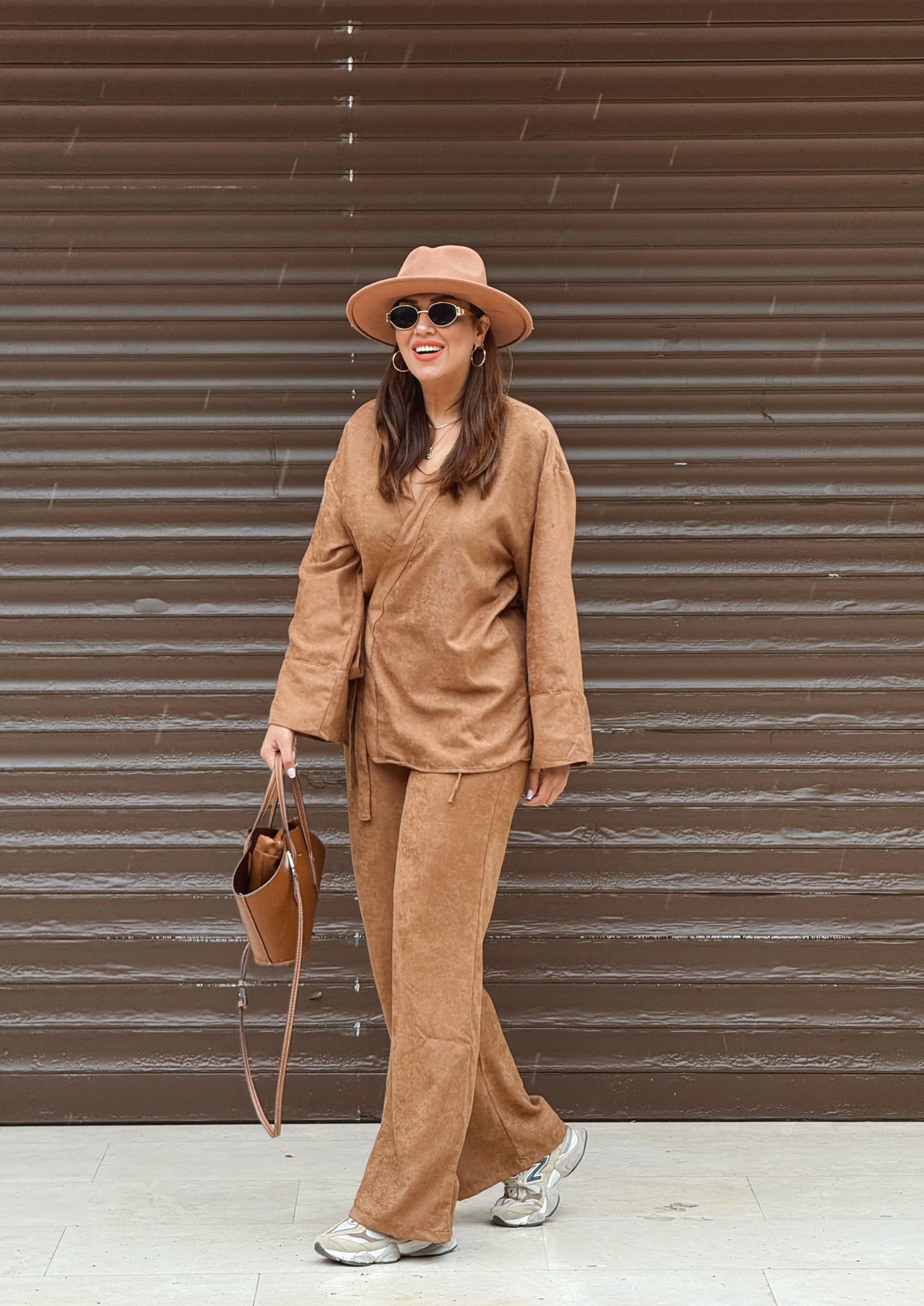 Süet Takım Camel