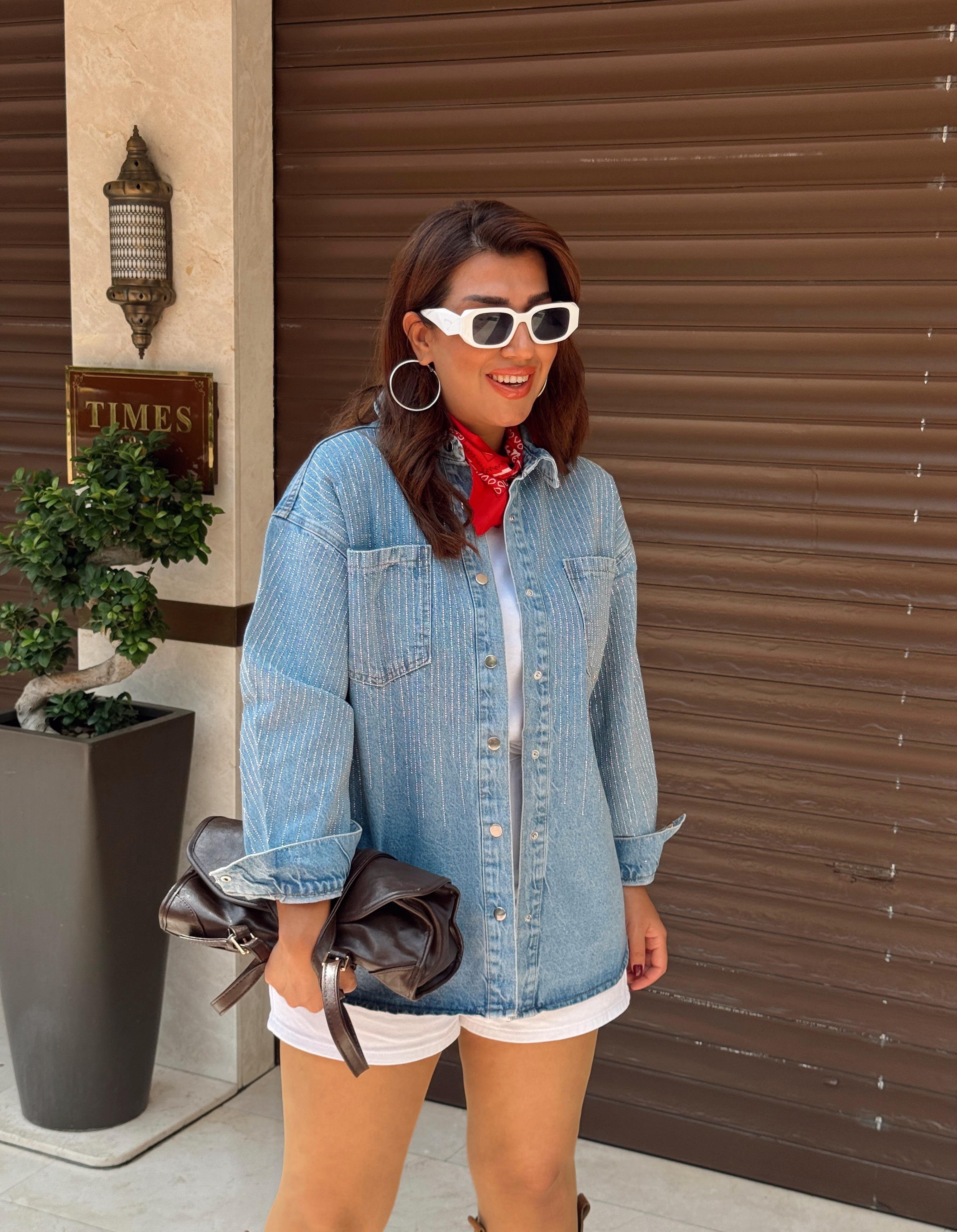 Taşlı denim gömlek