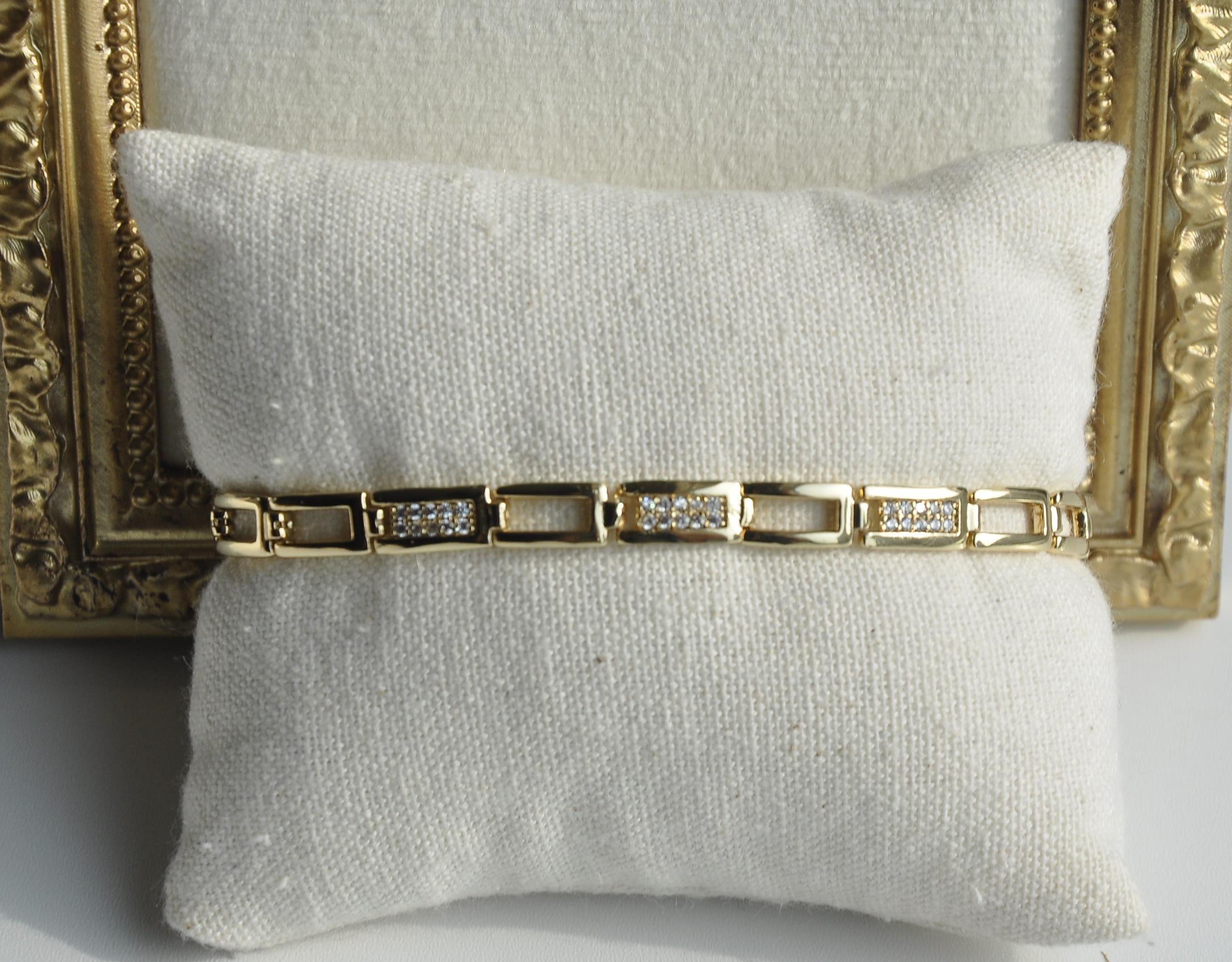 Gold 14k taşlı bileklik