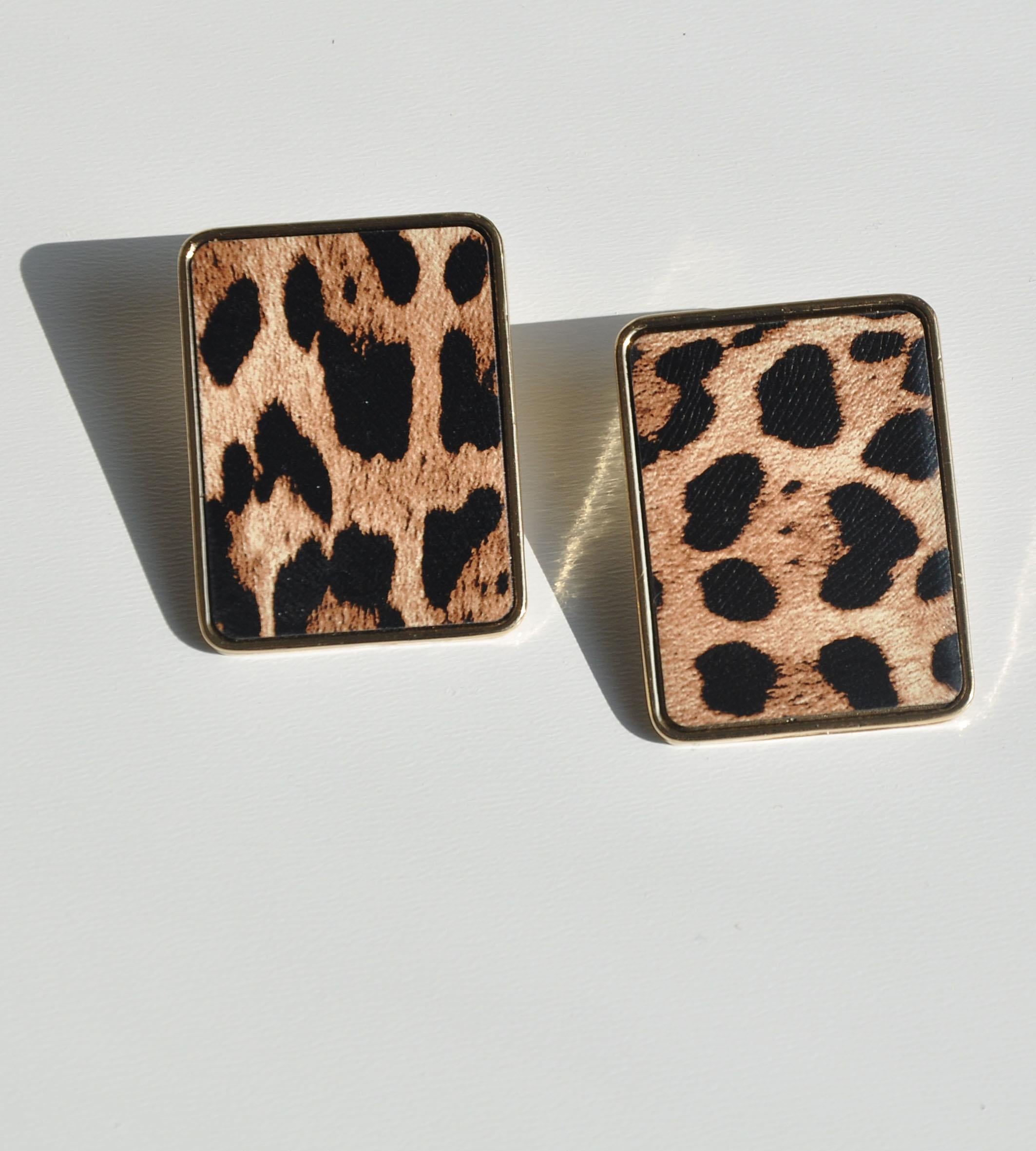 Gold pirinç leopar desenli küpe