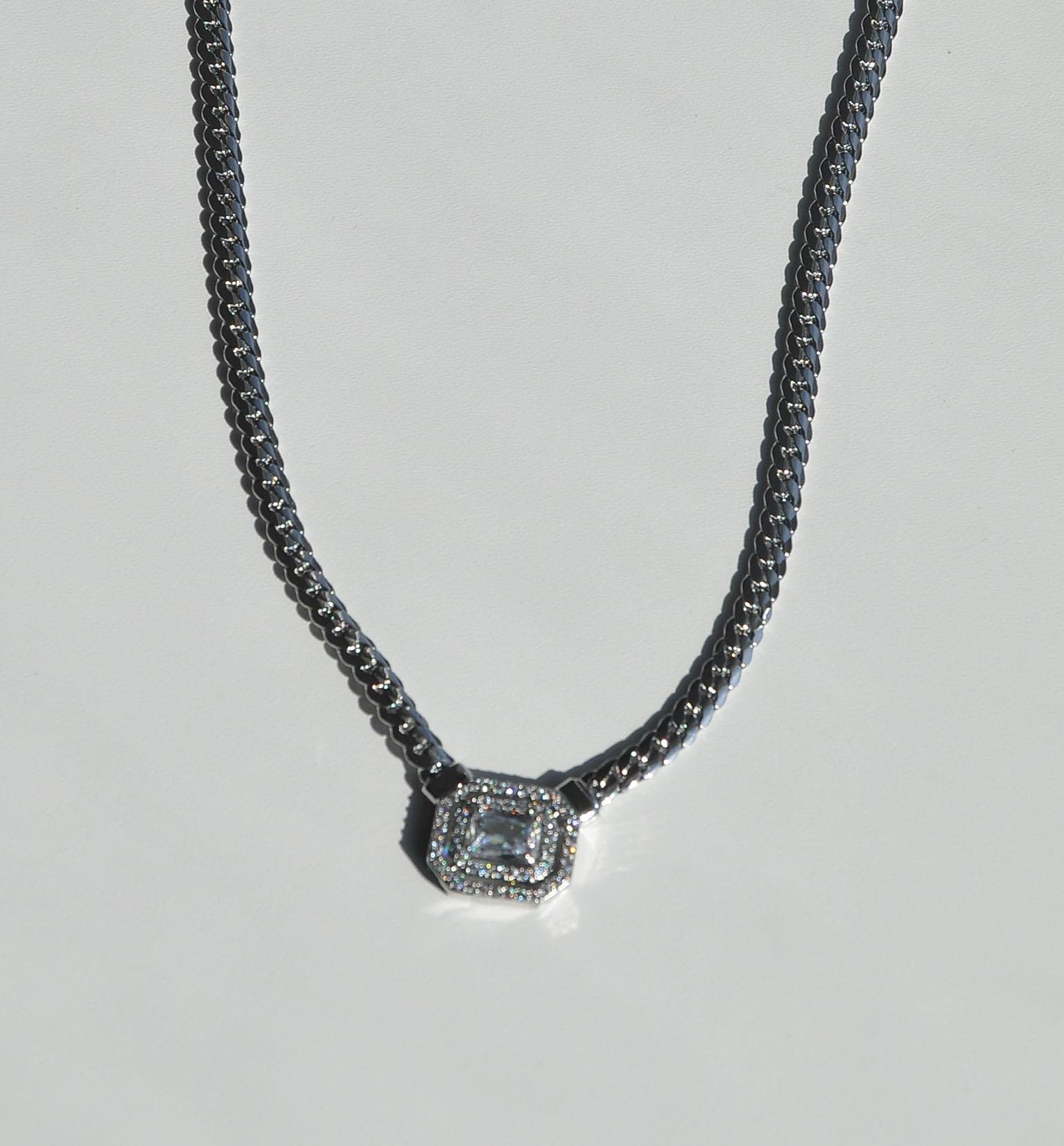 Silver çelik taşlı küpeli set