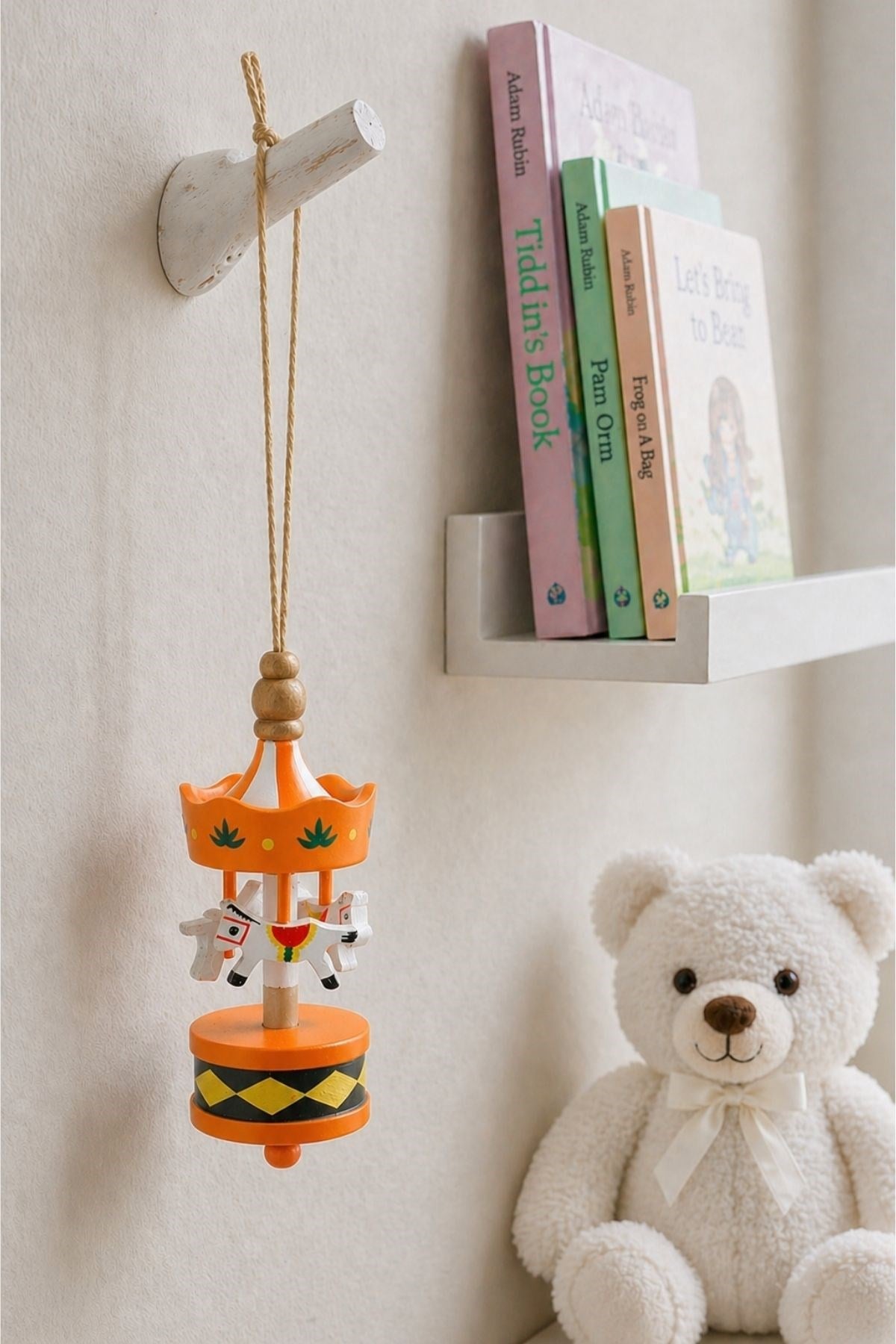 8 Cm Turuncu Mini Atlı Karınca