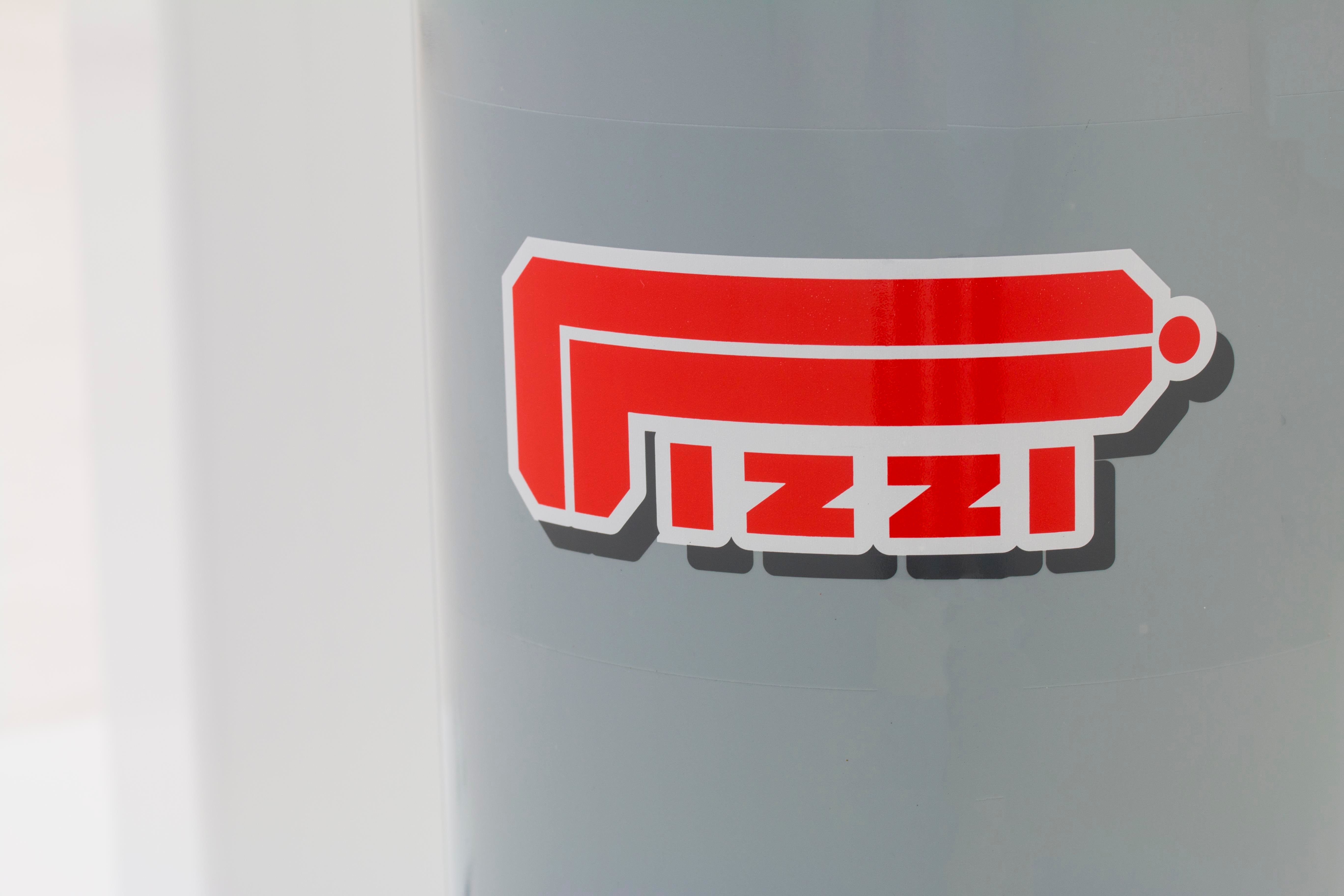 PİZZİ EASY TANK