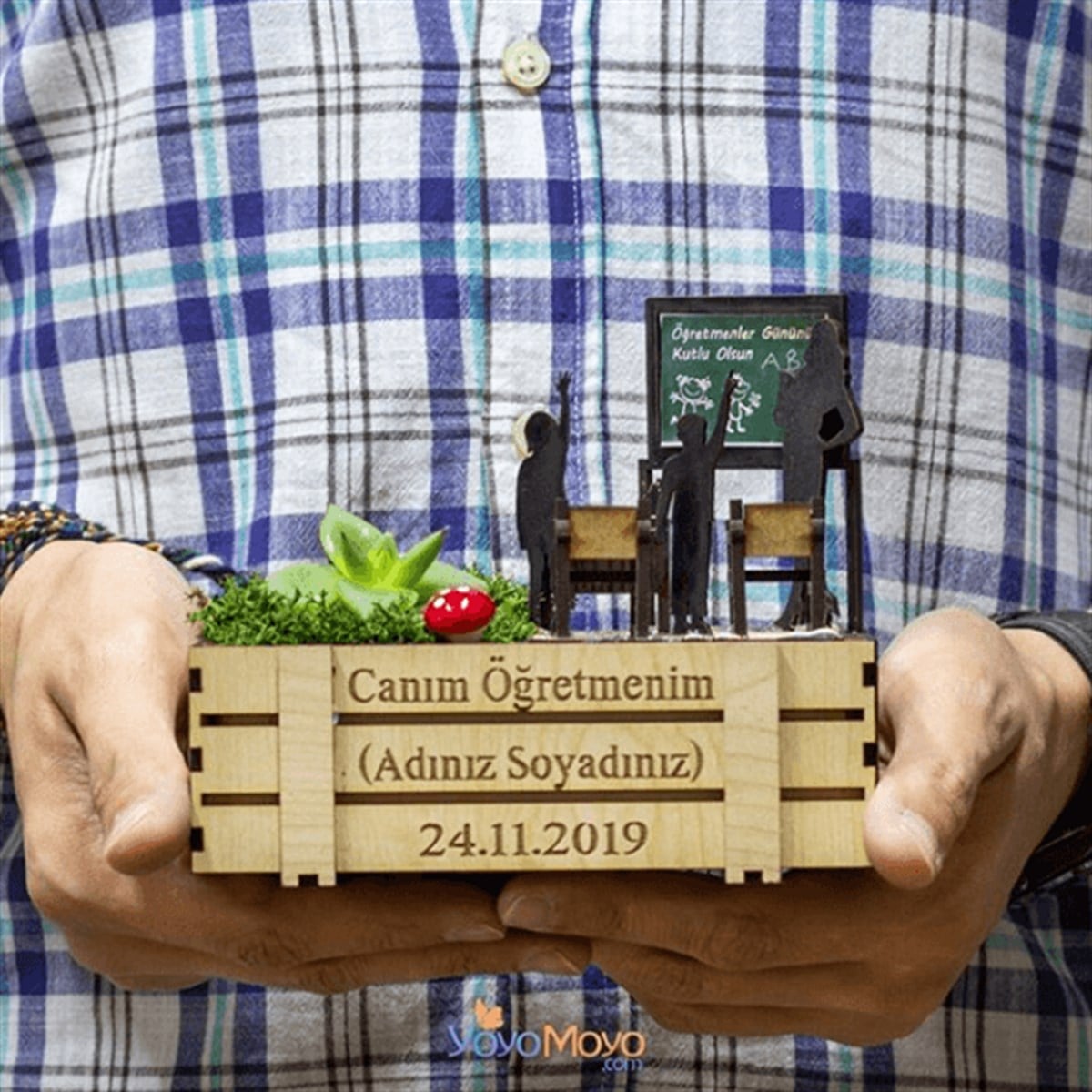 Öğretmenler Günü İsimli Sandık
