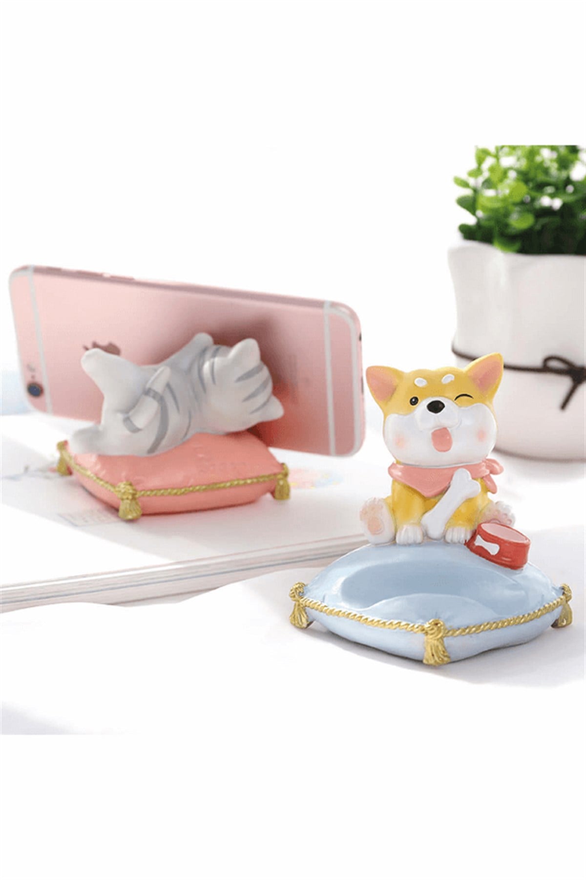 Sevimli Kedi Telefon Tutacaği Biblo