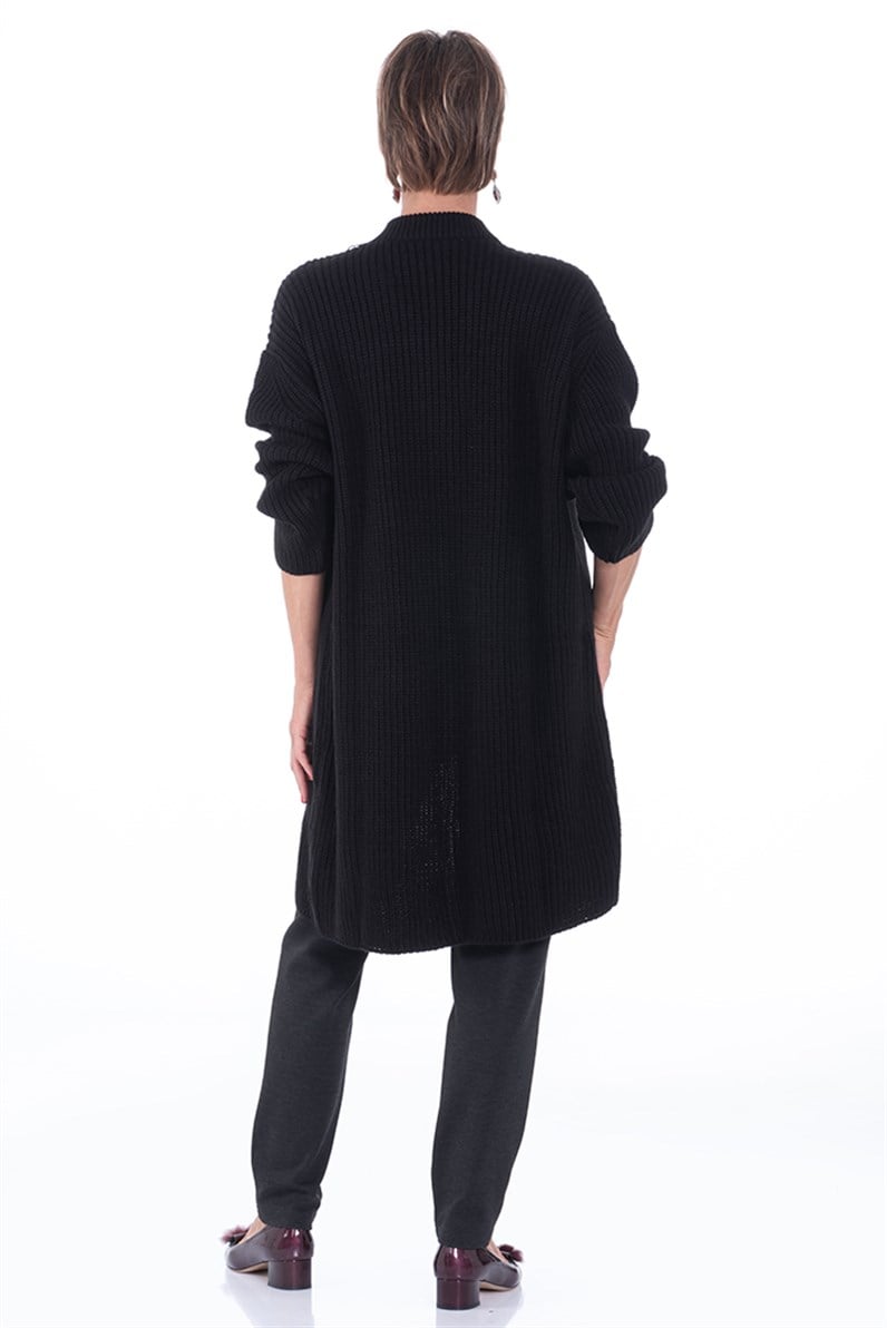 C001 TRİKO HIRKA