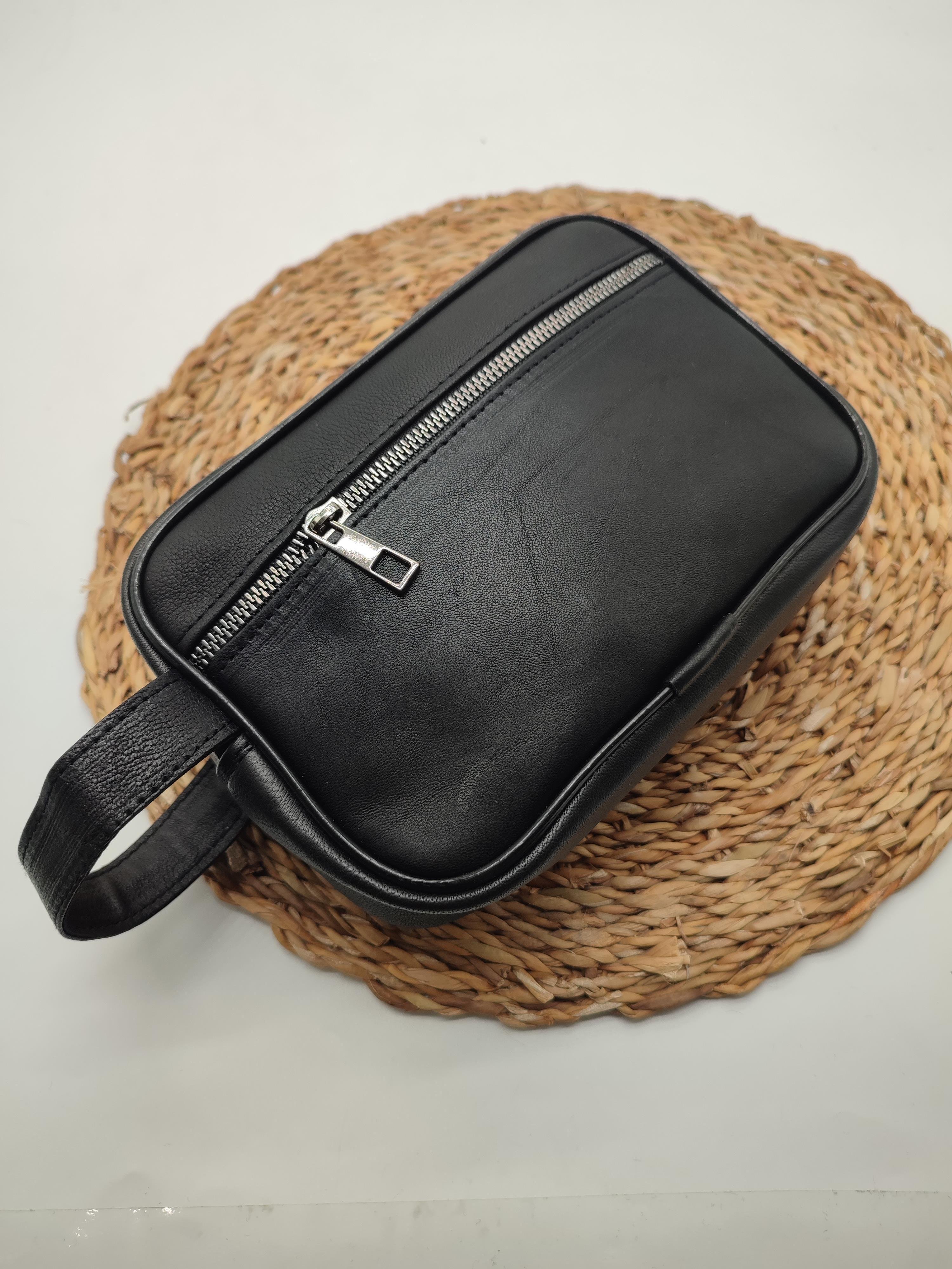 Deri  El Tutma Çantası Siyah Renk 