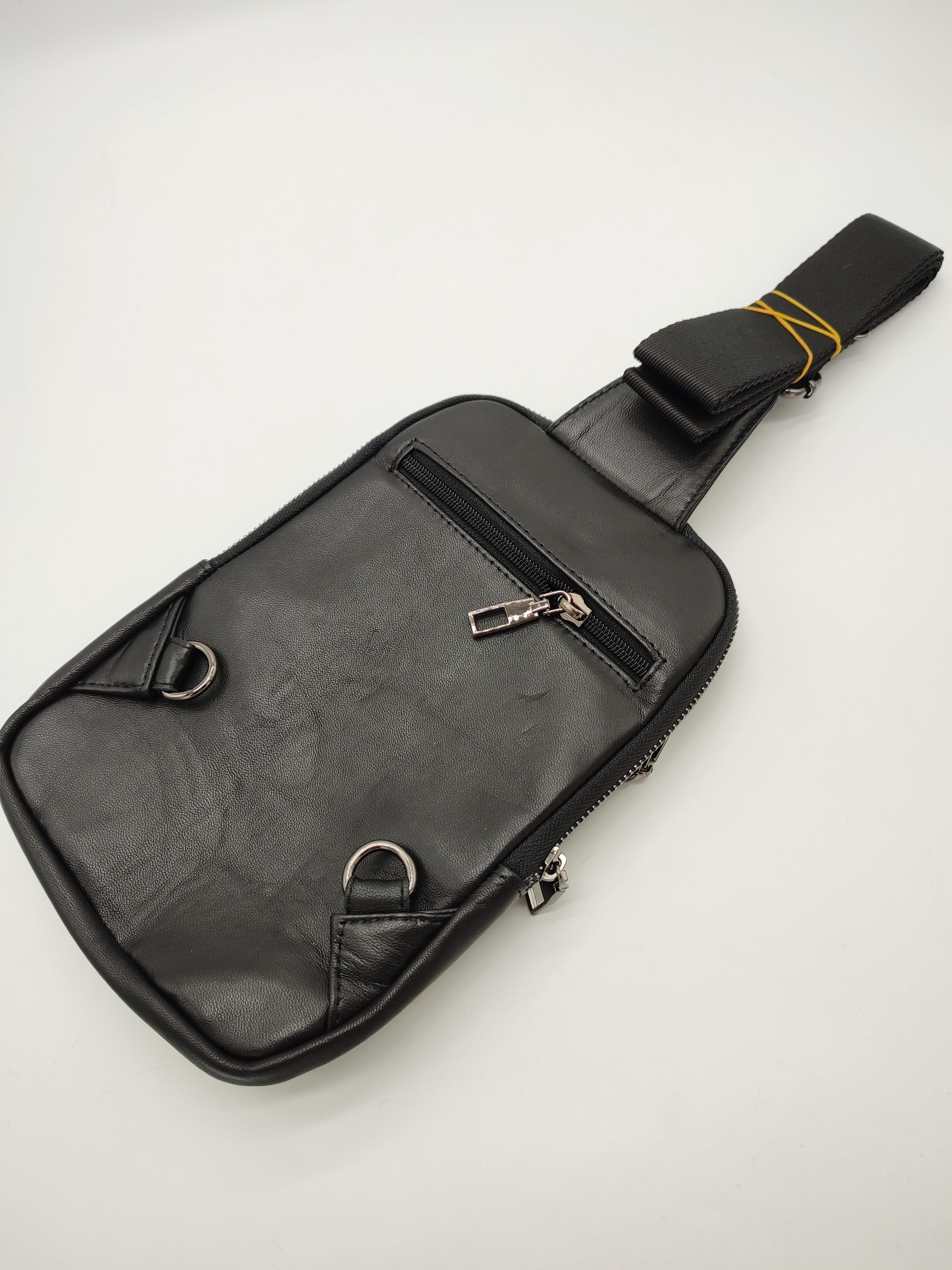 Erkek Deri Çanta Spor Model Siyah Renk