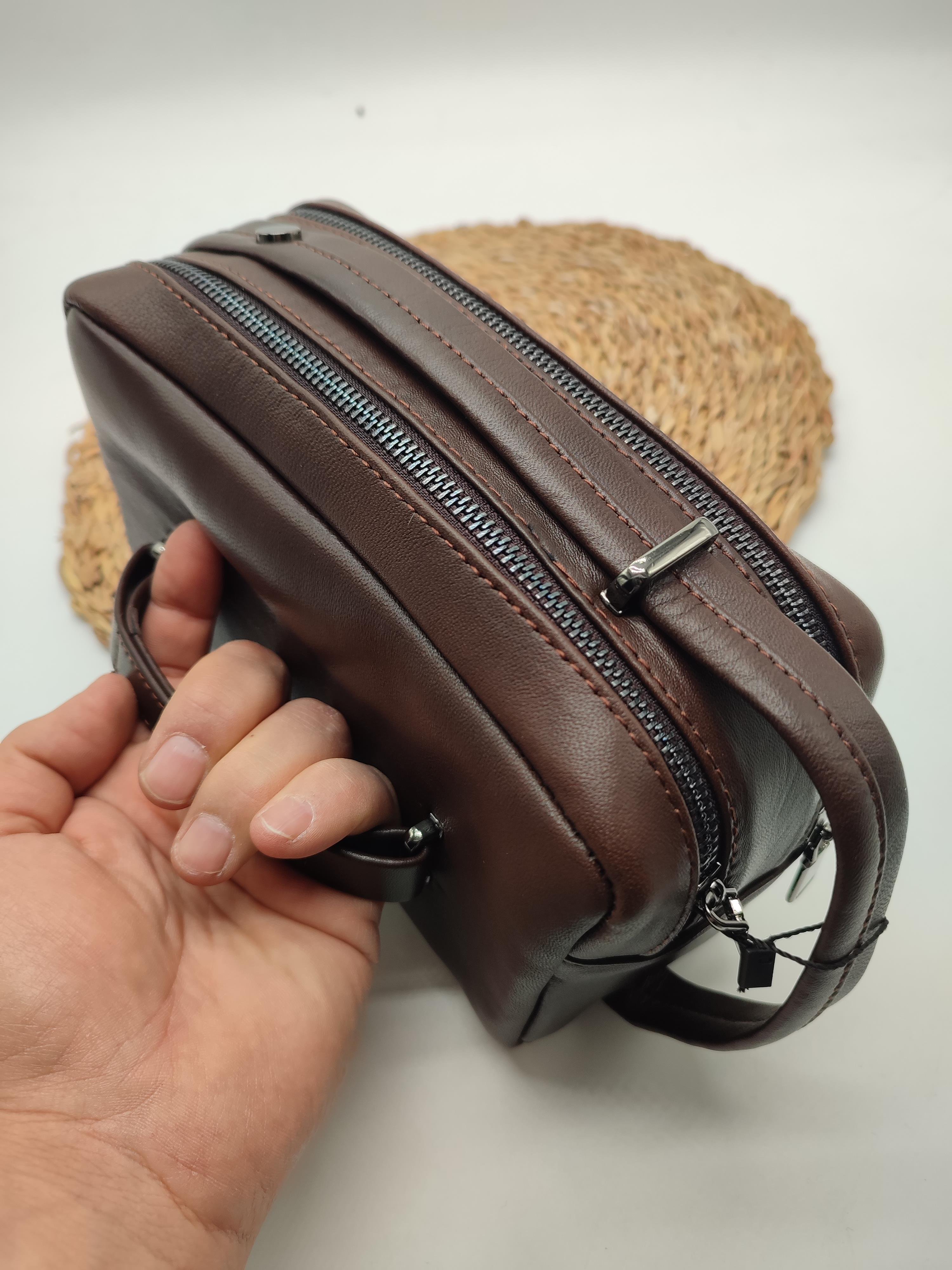 Fındık Renk Deri El Tutma Çantası