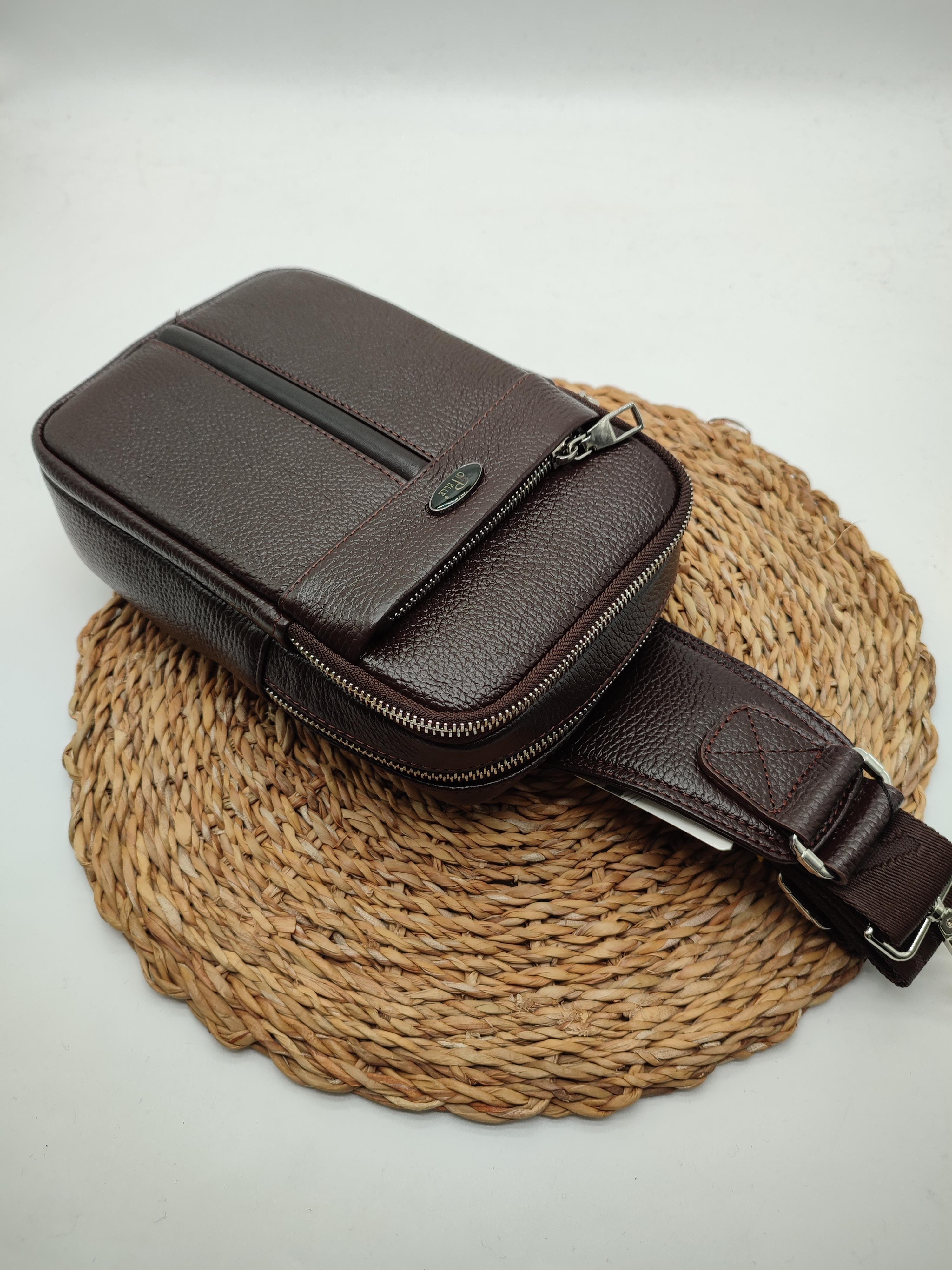 Kahve Renk Büyük Boy Deri Göğüs Çantası