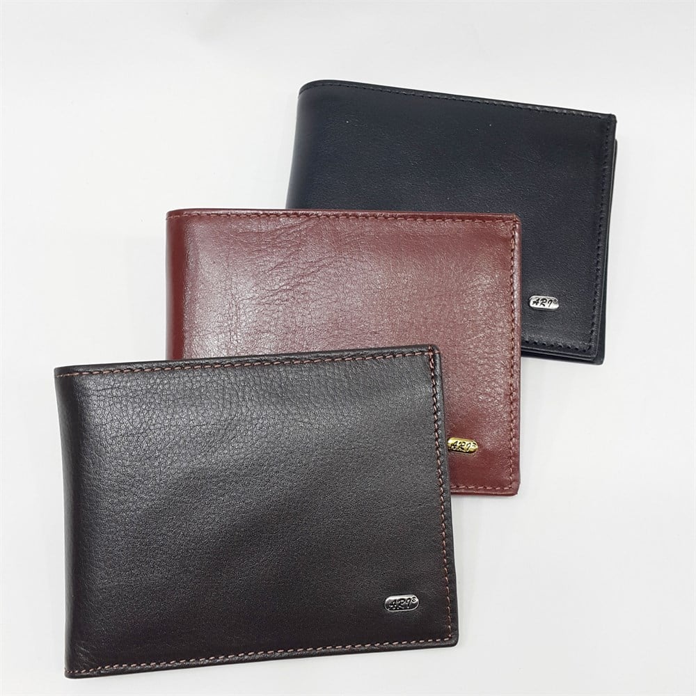 Kahve-Siyah-Taba Renkte Kartlık, Kimlik, Ehliyet Ve Çıtçıtlı Bozuk Para Bölmeli Yatay Deri Cüzdan