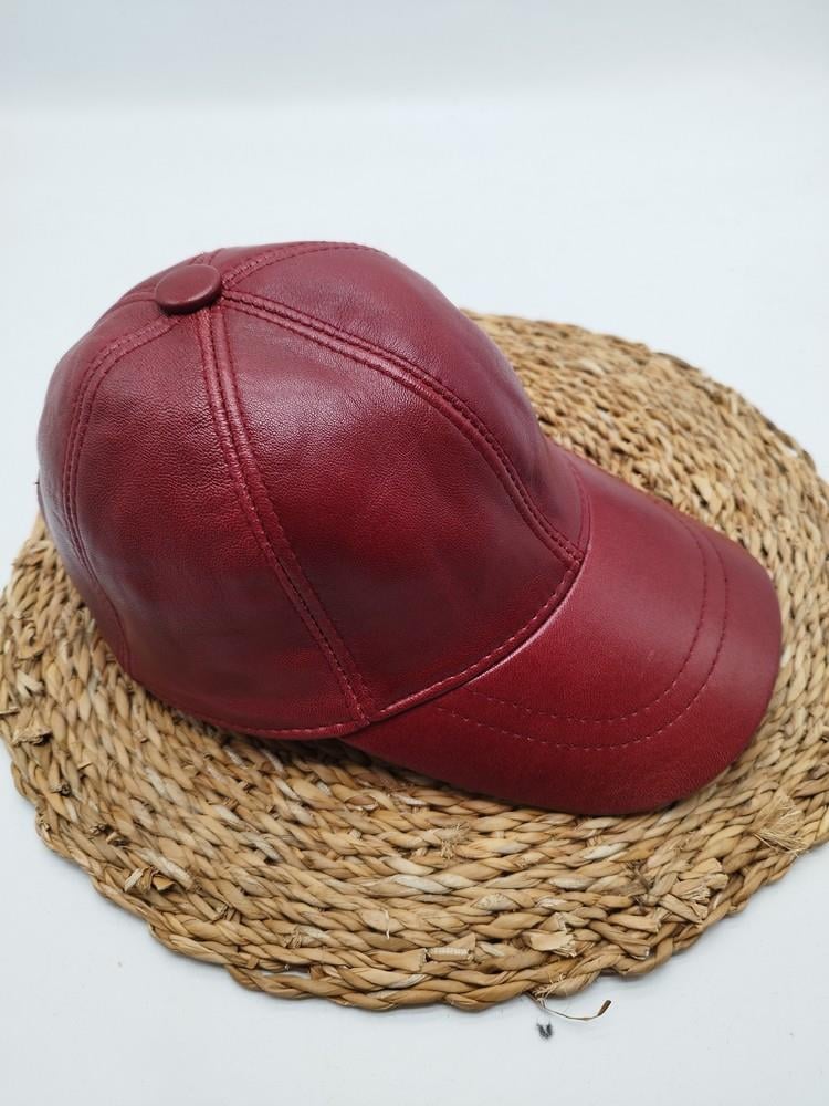 Kırmızı Renk Deri Unisex Şapka