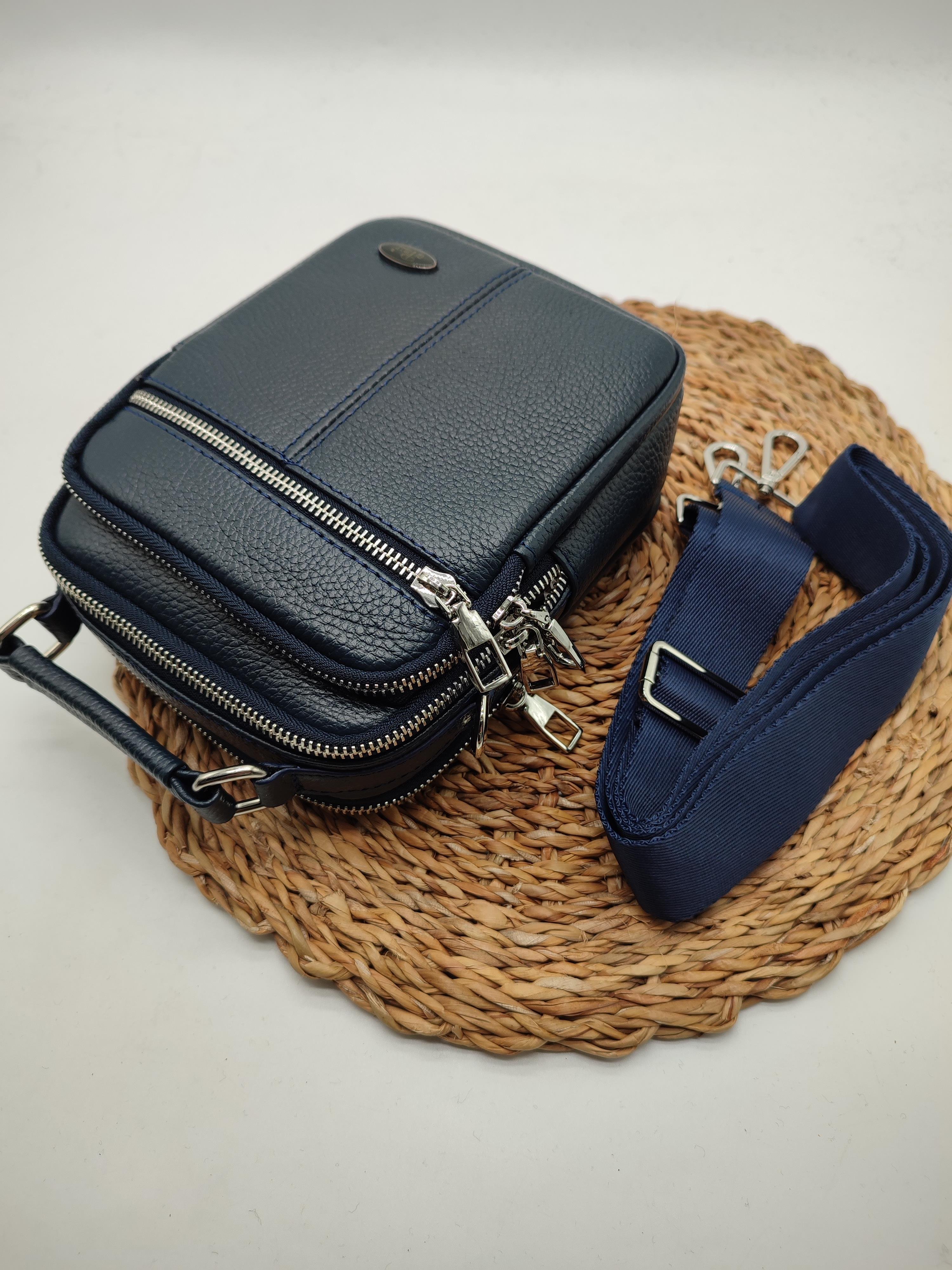 Lacivert Renk Deri El ve Omuz Çantası