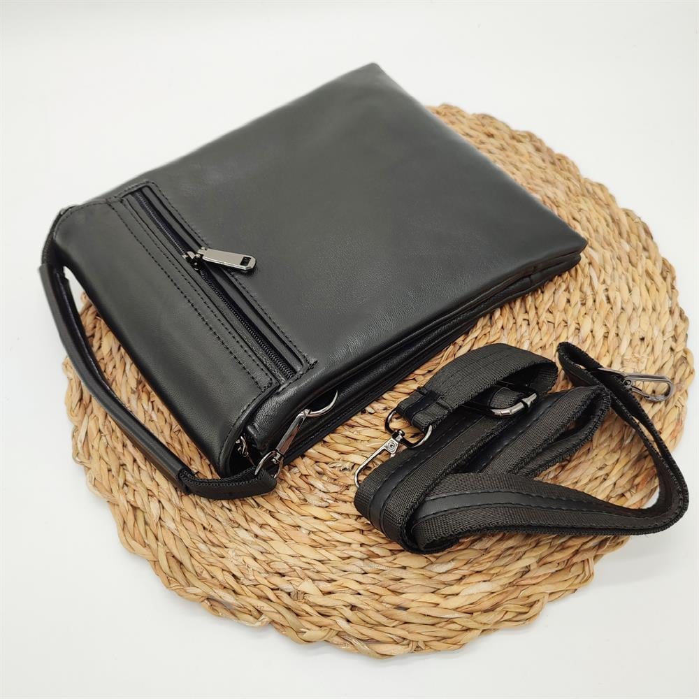 Mıknatıs Kapaklı Deri El Çantası