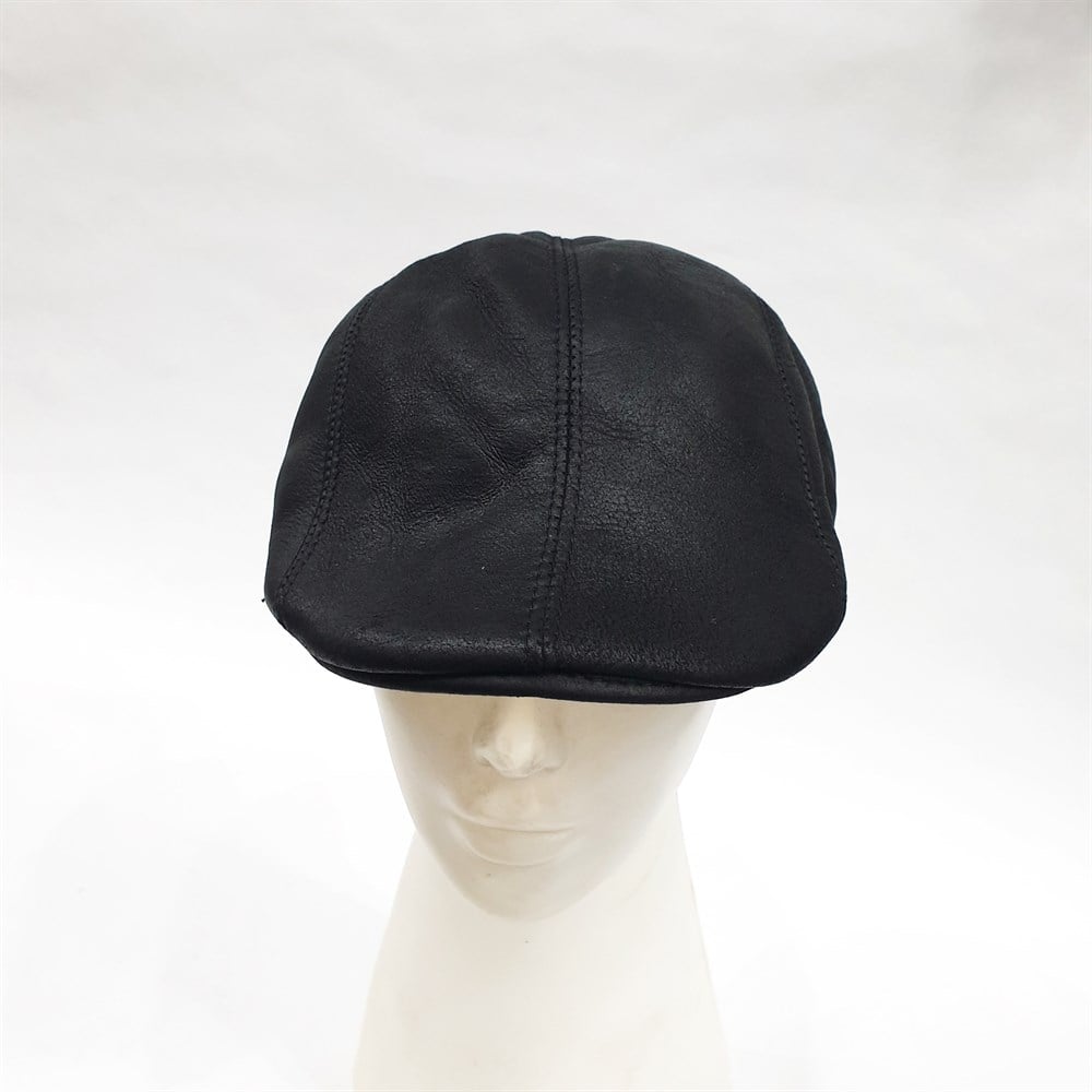 Ördek Model Deri Kürk Kasket Siyah Renk 