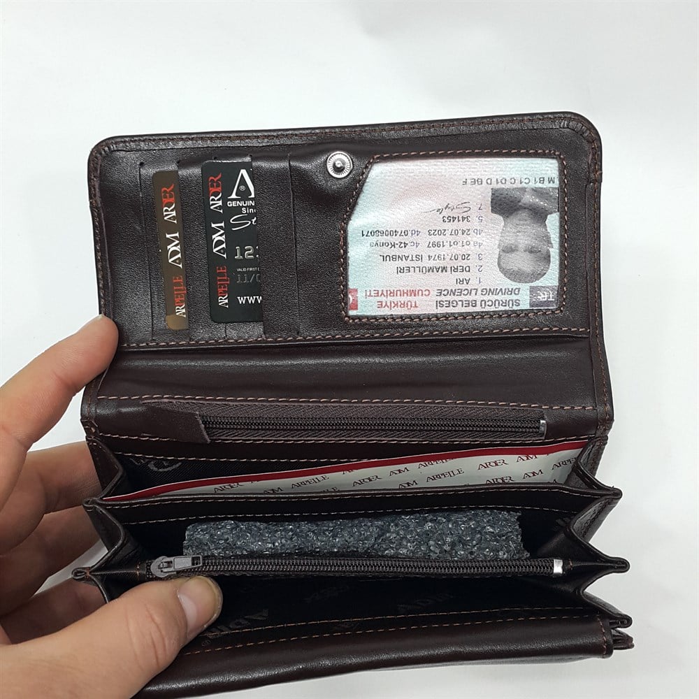 Orta Boy Ekstra Para Bölmeli Yatay Model Siyah-Taba-Kahve Renklerde Bayan Cüzdan