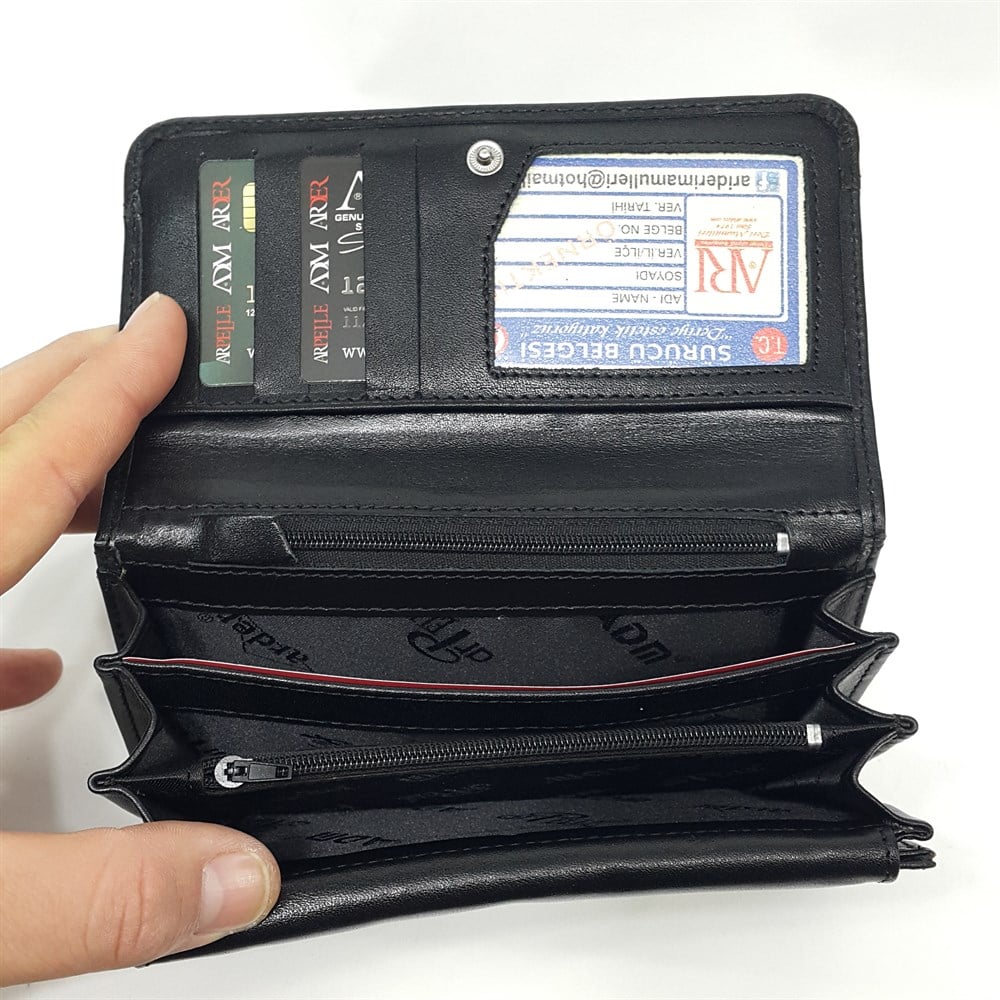 Orta Boy Ekstra Para Bölmeli Yatay Model Siyah-Taba-Kahve Renklerde Bayan Cüzdan