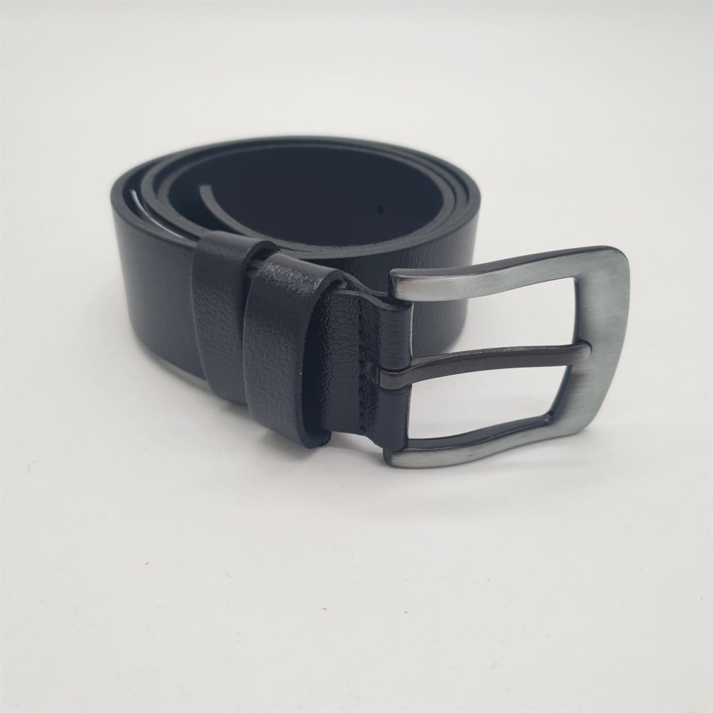 Sade Kaliteli Deri Siyah Renk Beyaz Tokalı Spor Kot Kemeri