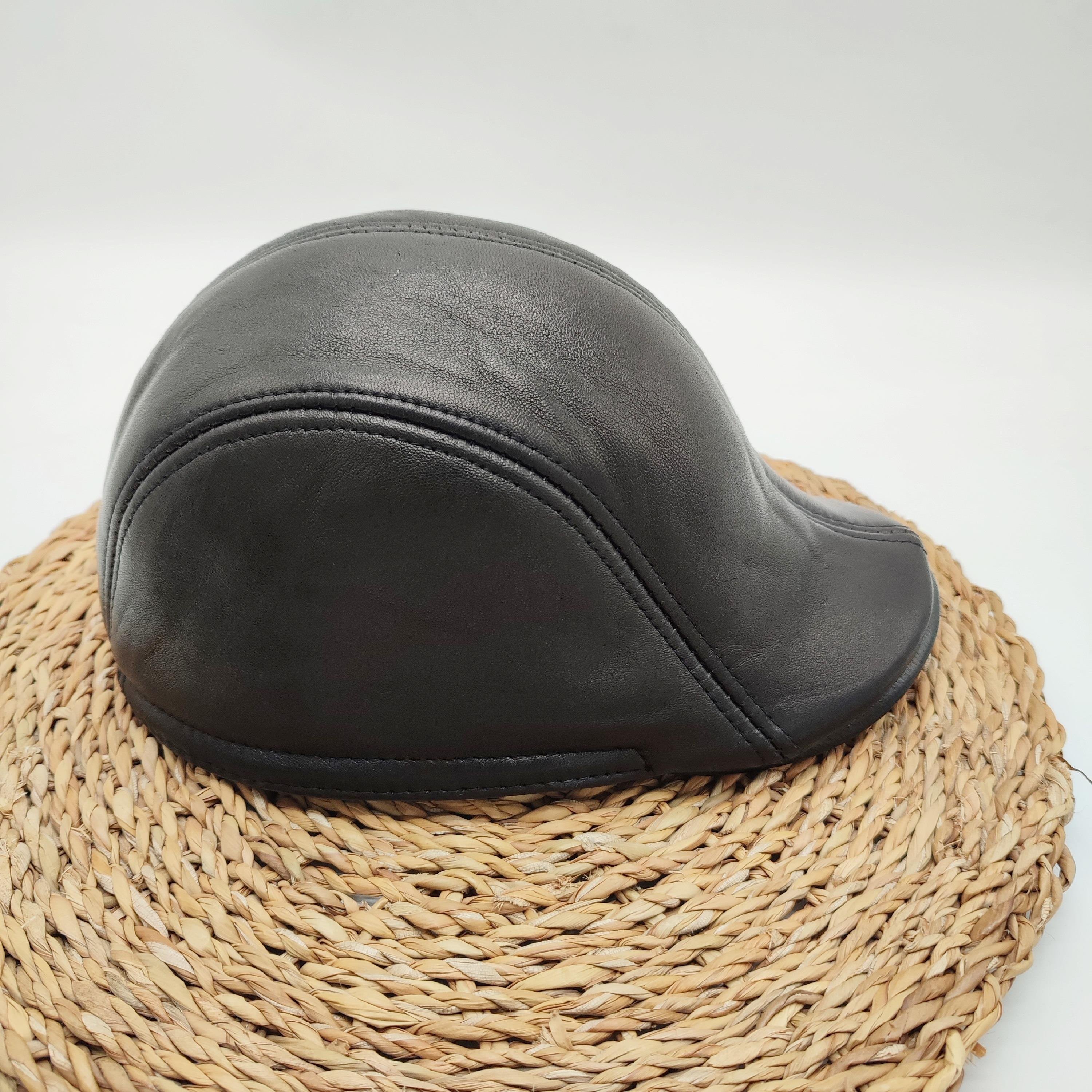 Siyah Renk Önü Düz Ördek Model Kasket 