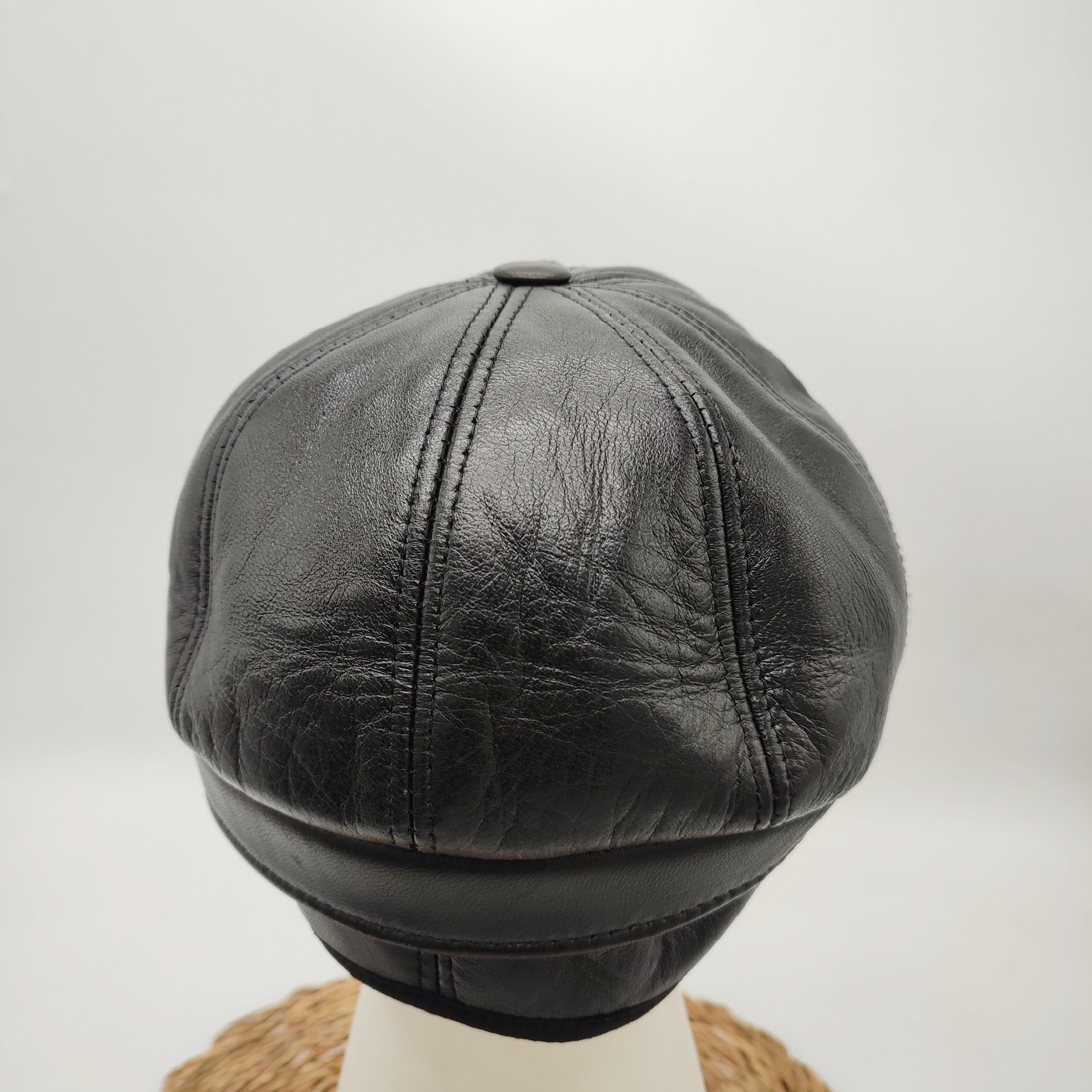 Siyah Renk Sekiz Parça Deri Kasket 