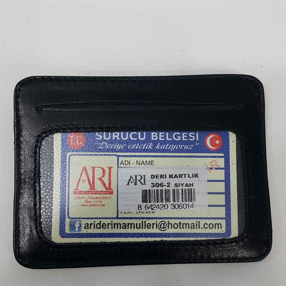 Siyah-Taba-Kahve-Kırmızı Renkte Yatay Model Hakiki Deri Kemerli Kartlık