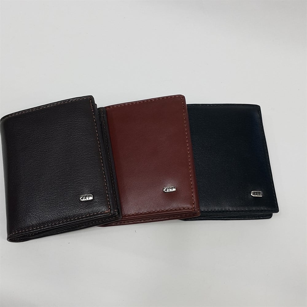 Siyah-Taba-Kahve Renklerde Kartlık, Kimlik Ve Bozuk Para Bölmeli Çıtçıtlı Deri Cüzdan