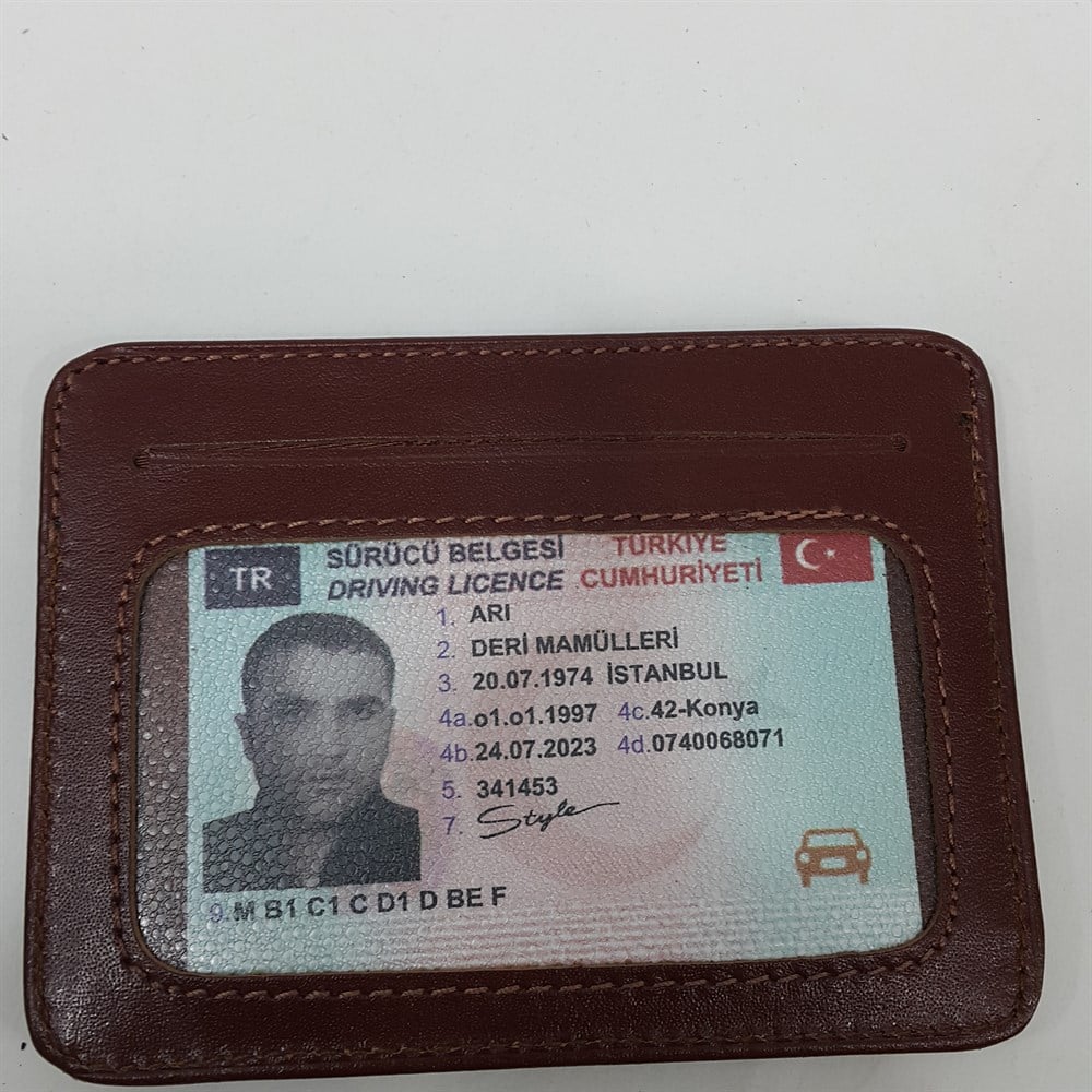 Siyah-Taba-Kahve Renkte Yatay Model Hakiki Deri Mıknatıslı Kartlık