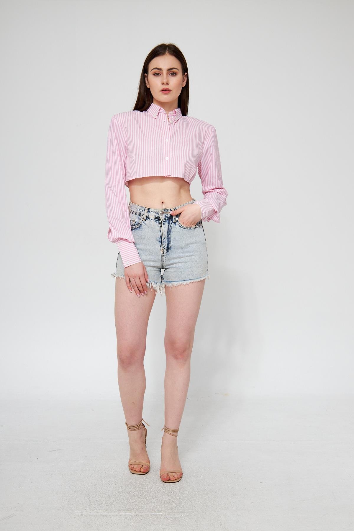 Camenta Kadın Pembe Çizgili Vatkalı Crop Gömlek