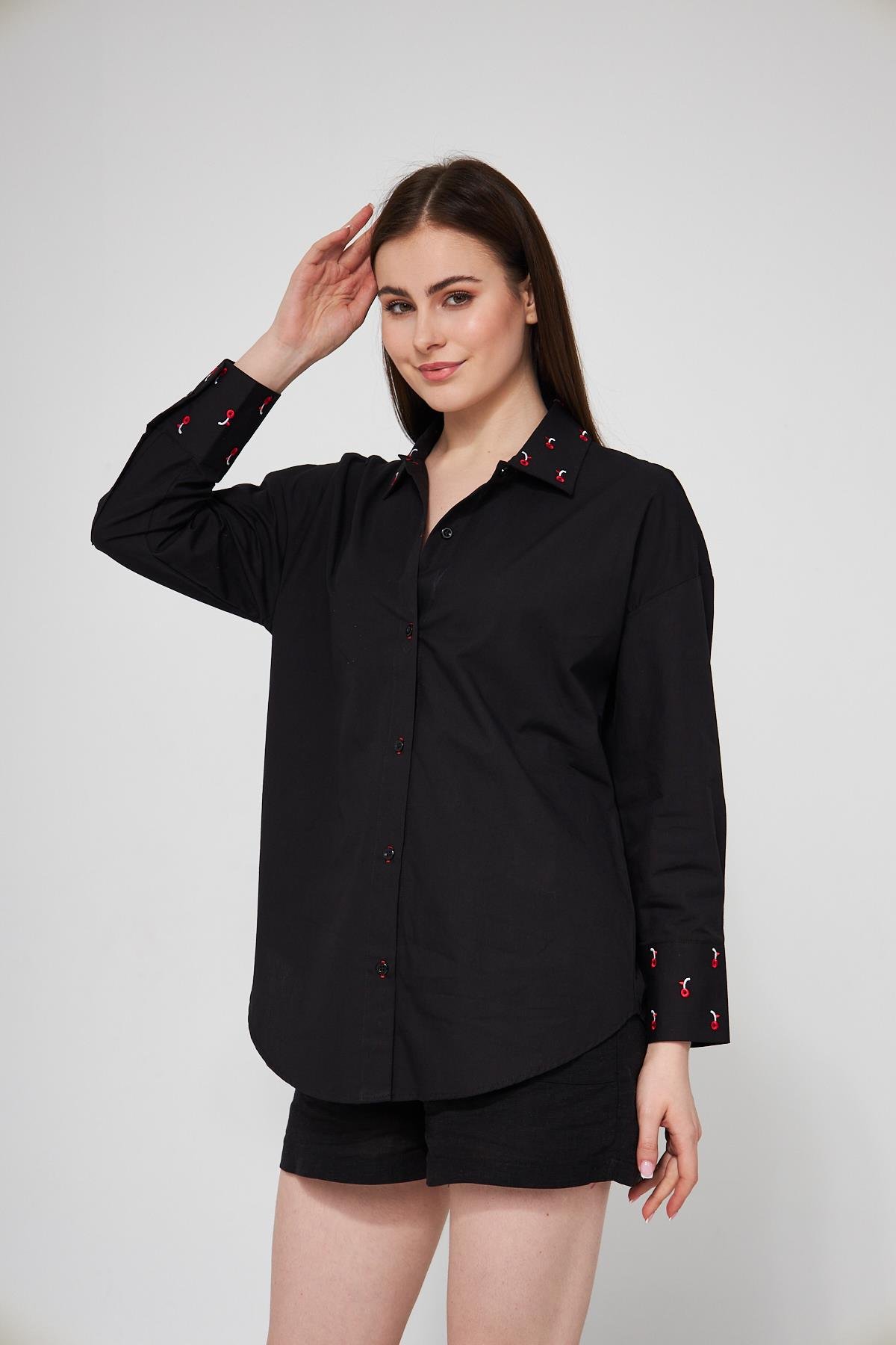 Camenta Nakış Detaylı Siyah Poplin Gömlek