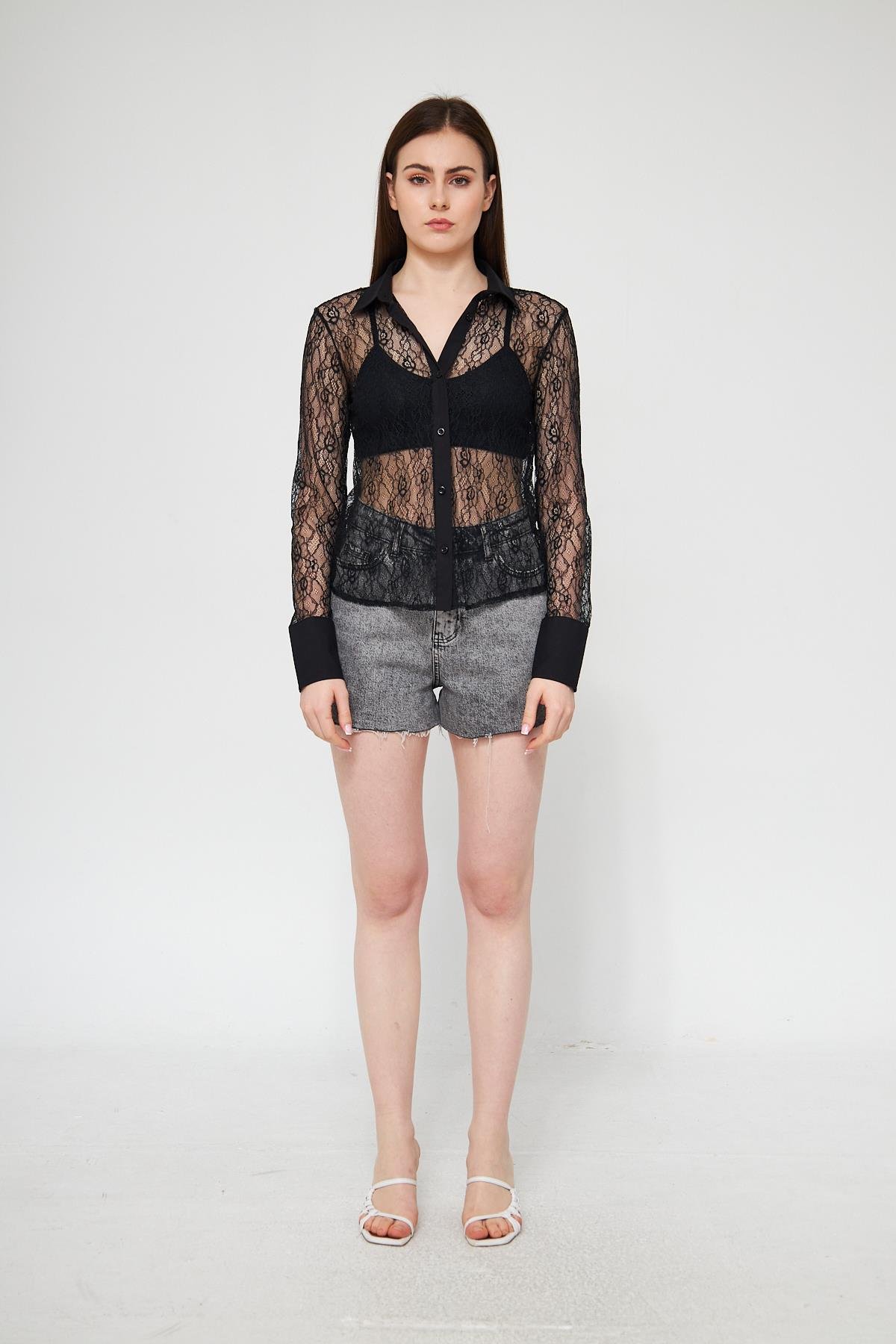 Camenta Siyah Dantelli Transparan Uzun Kollu Gömlek