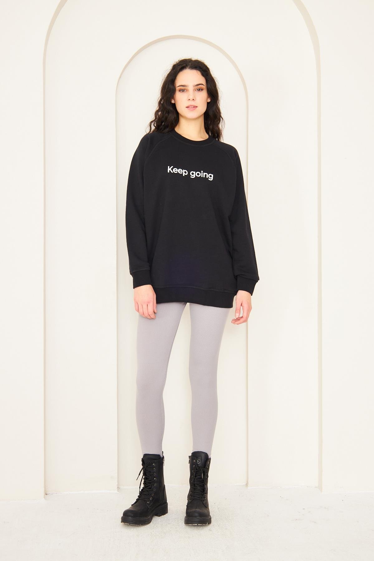 Camenta Siyah Keep Going Baskılı Oversize Kadın Sweatshirt