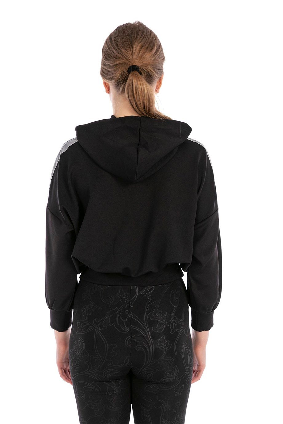 DALGIÇ KUMAŞ REFLEKTÖR DETAYLI KAPŞONLU SWEATSHIRT