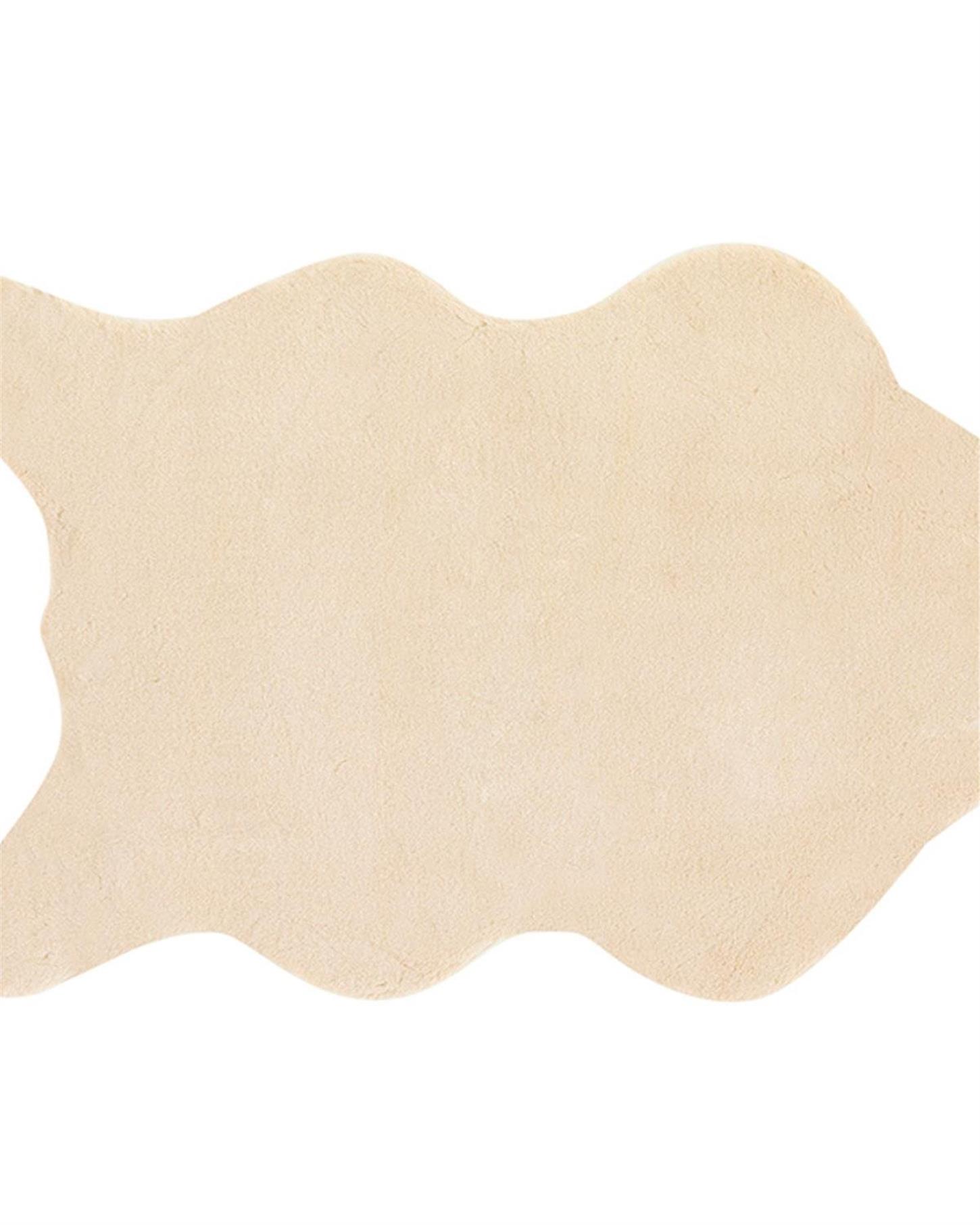 10032959024English Home Soft Touch Post 120x180 cm Bej