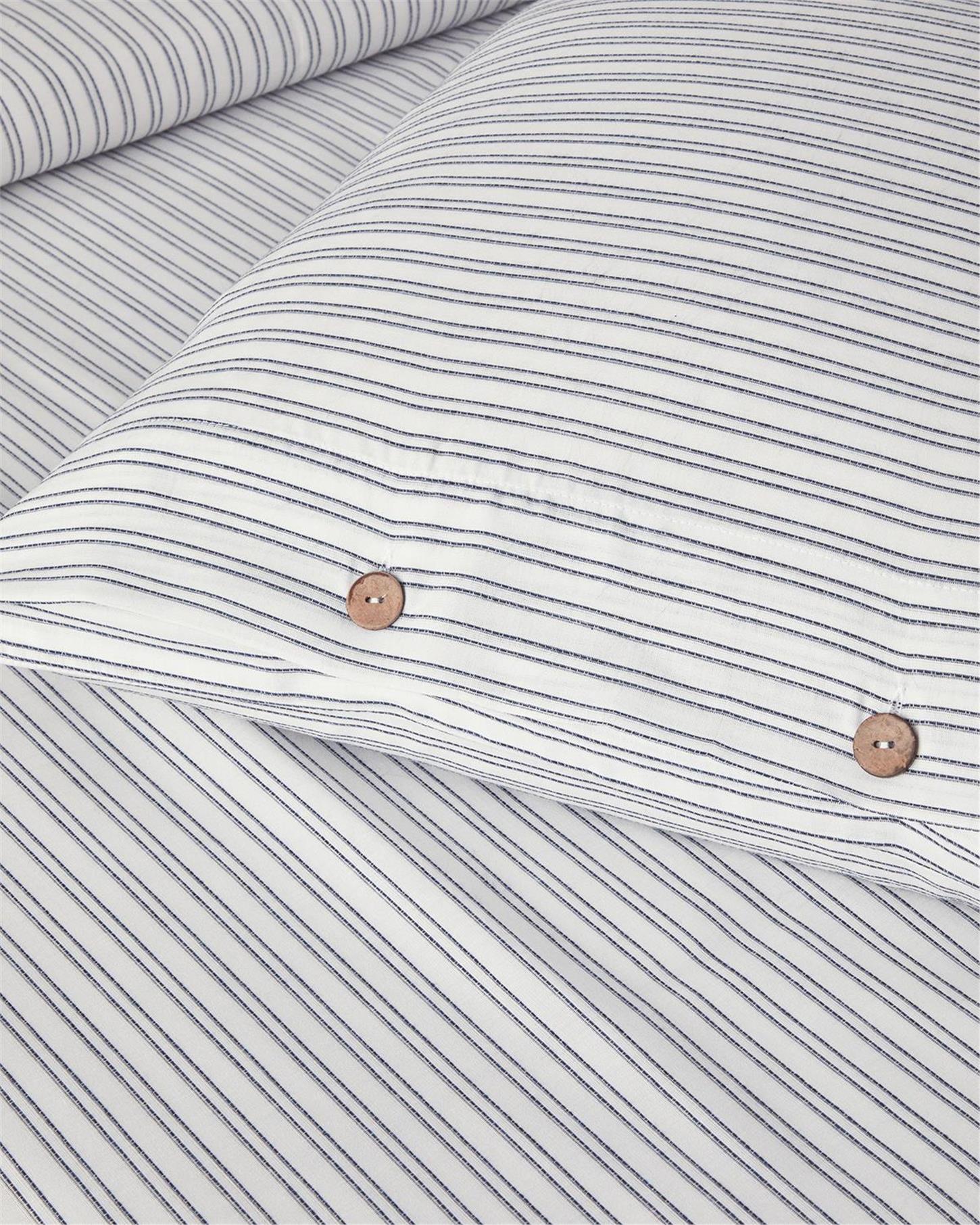 10039459001English Home Stitch Line Nevresim Takımı 160x220 cm Lacivert
