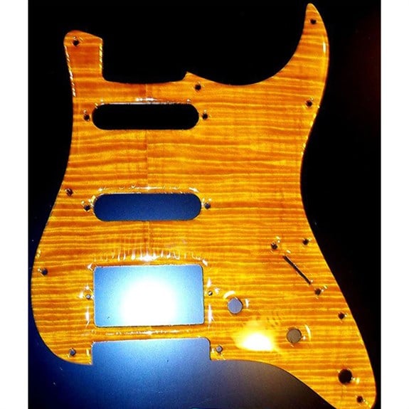  X-Guards HSS Kehribar Vernikli Flame Maple American Strat Elektro Gitar Pickguard 11 Delik