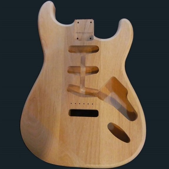 Hosco Japan BD09ST 3 Parça SSS Strat Gövde - Alder