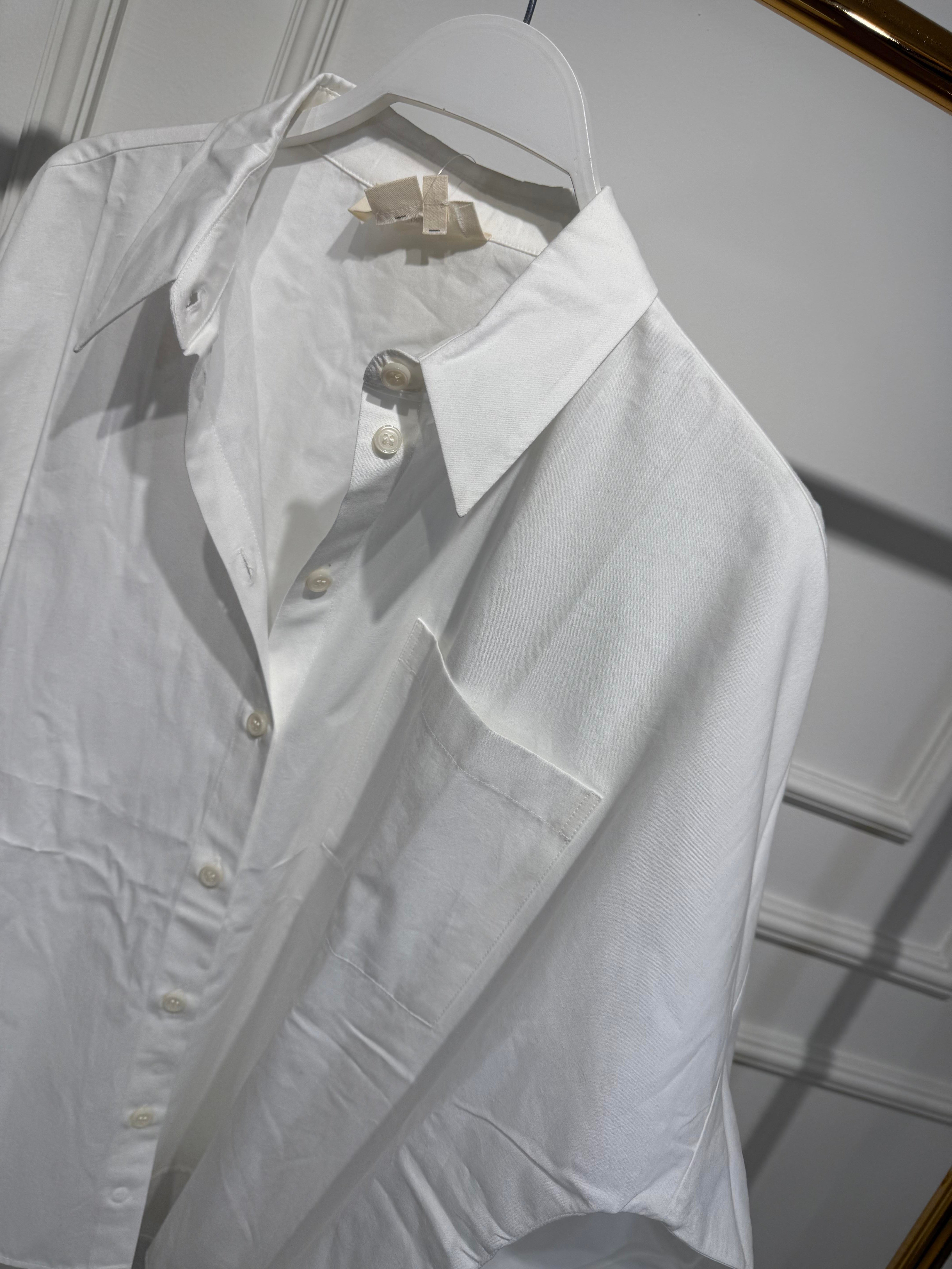 Oversize Beyaz Gömlek