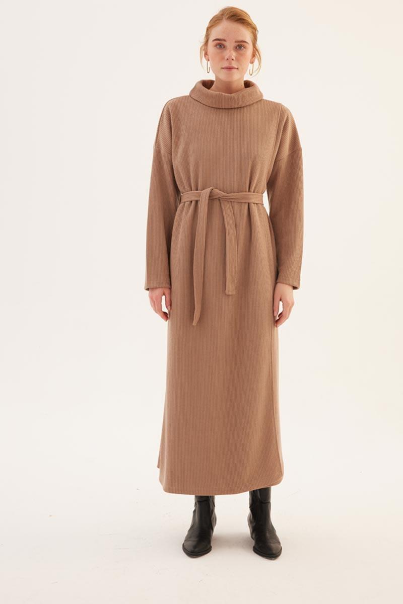 Kemerli Önü Çift Katlı Elbise Camel