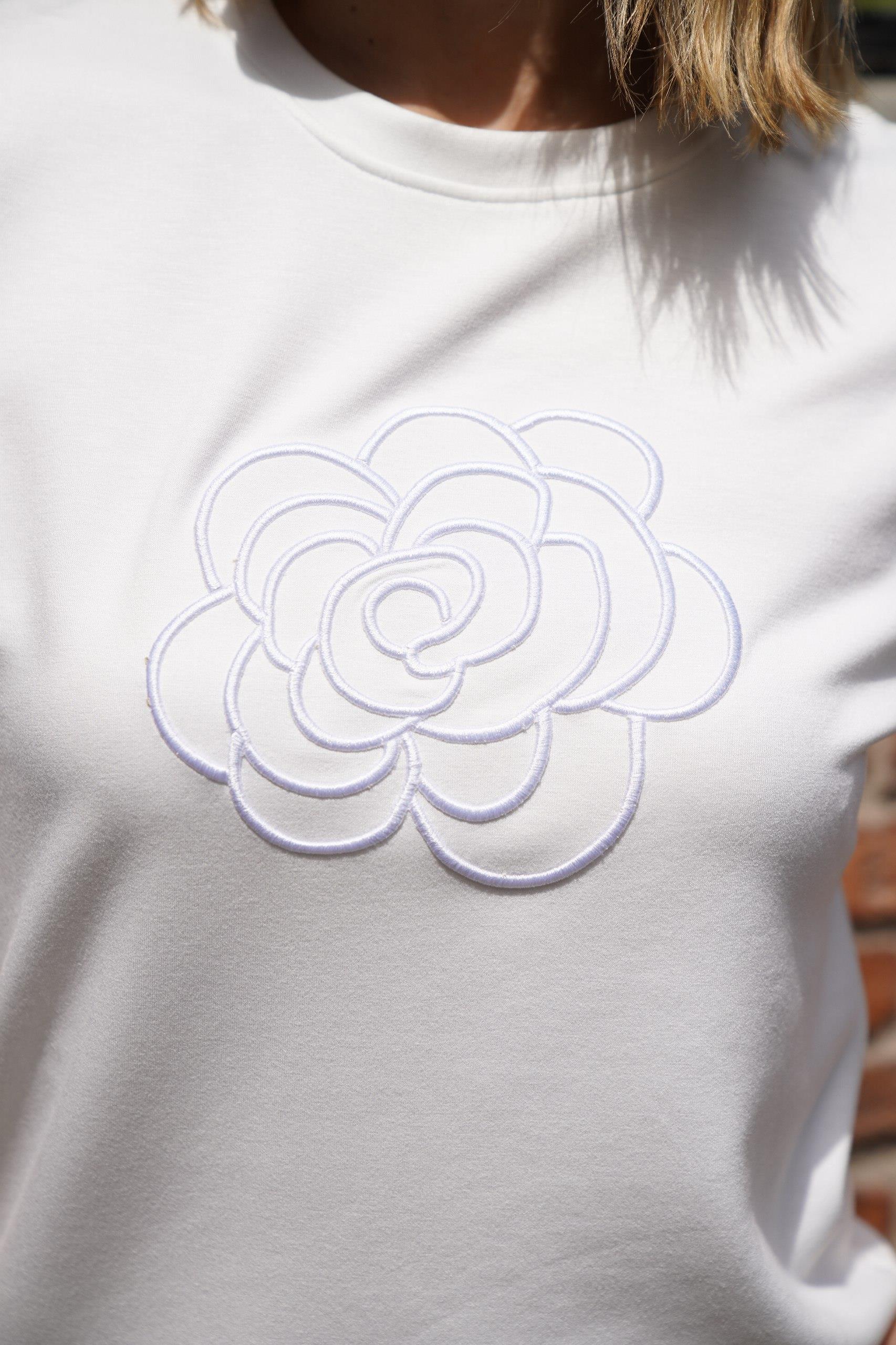 Çiçek Nakışlı Modal İkili Takım