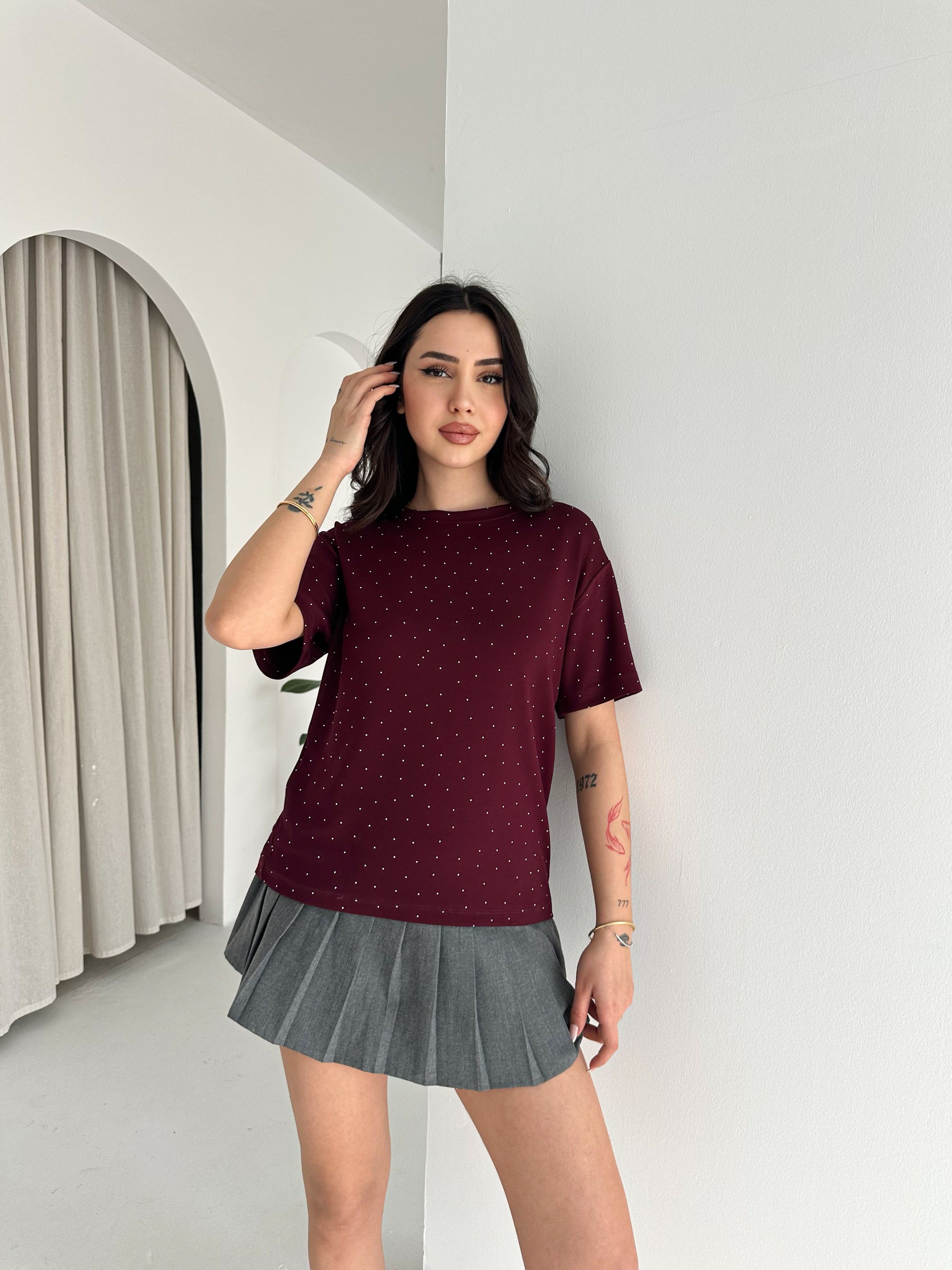 Kadın Bisiklet Yaka Kısa Kol Taş Detaylı Işıltılı Tişört