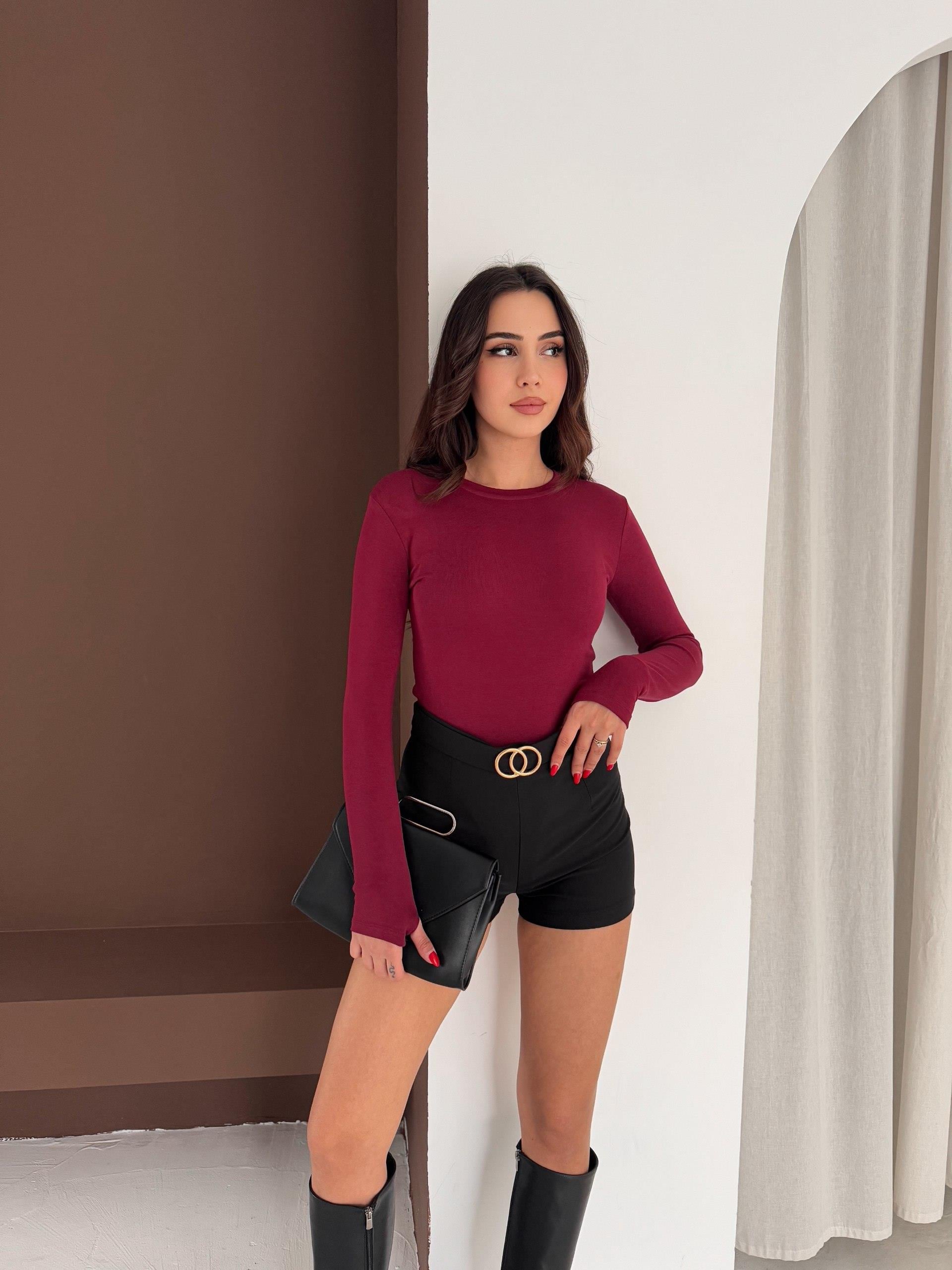 Kadın Bisiklet Yaka Uzun Kollu Parmak Geçme Detaylı Altı Çıtçıtlı Full Likralı Buzzy Body 