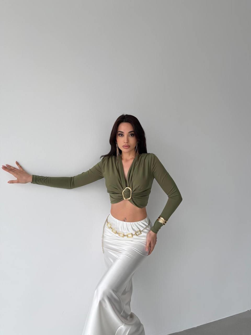 Kadın Dalgıç Kumaş Tokalı Vatkalı Crop Bluz