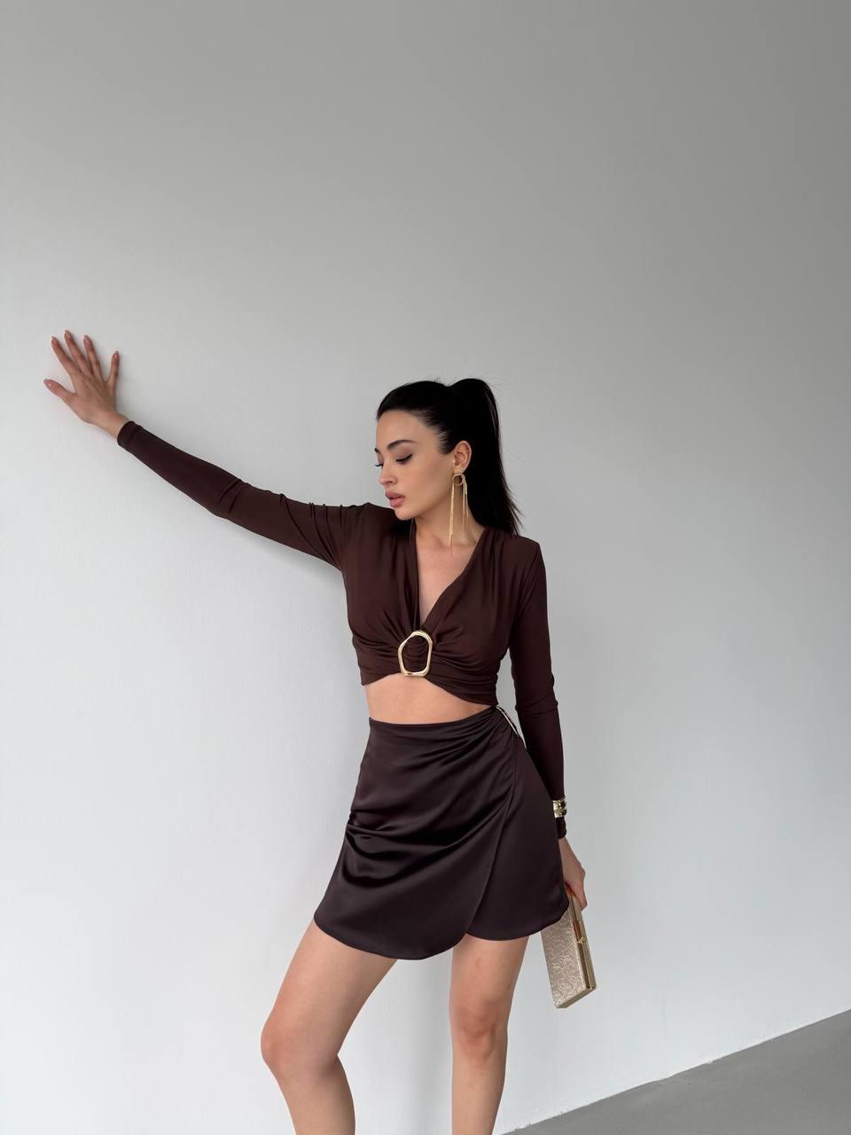 Kadın Dalgıç Kumaş Tokalı Vatkalı Crop Bluz