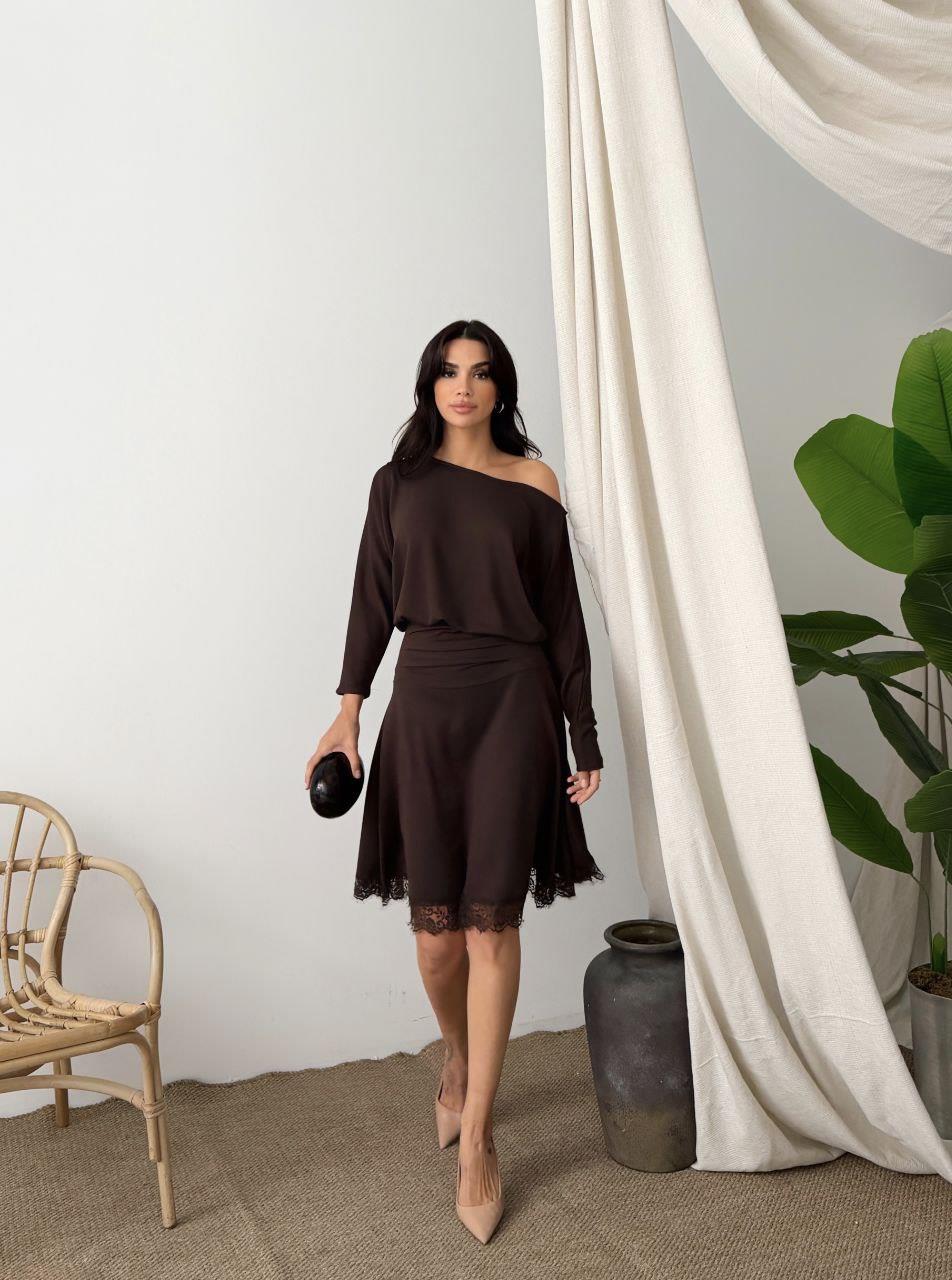 Kadın Dantelli Bel Drape Detaylı Kayık Yaka Modal Kumaş Midi Elbise