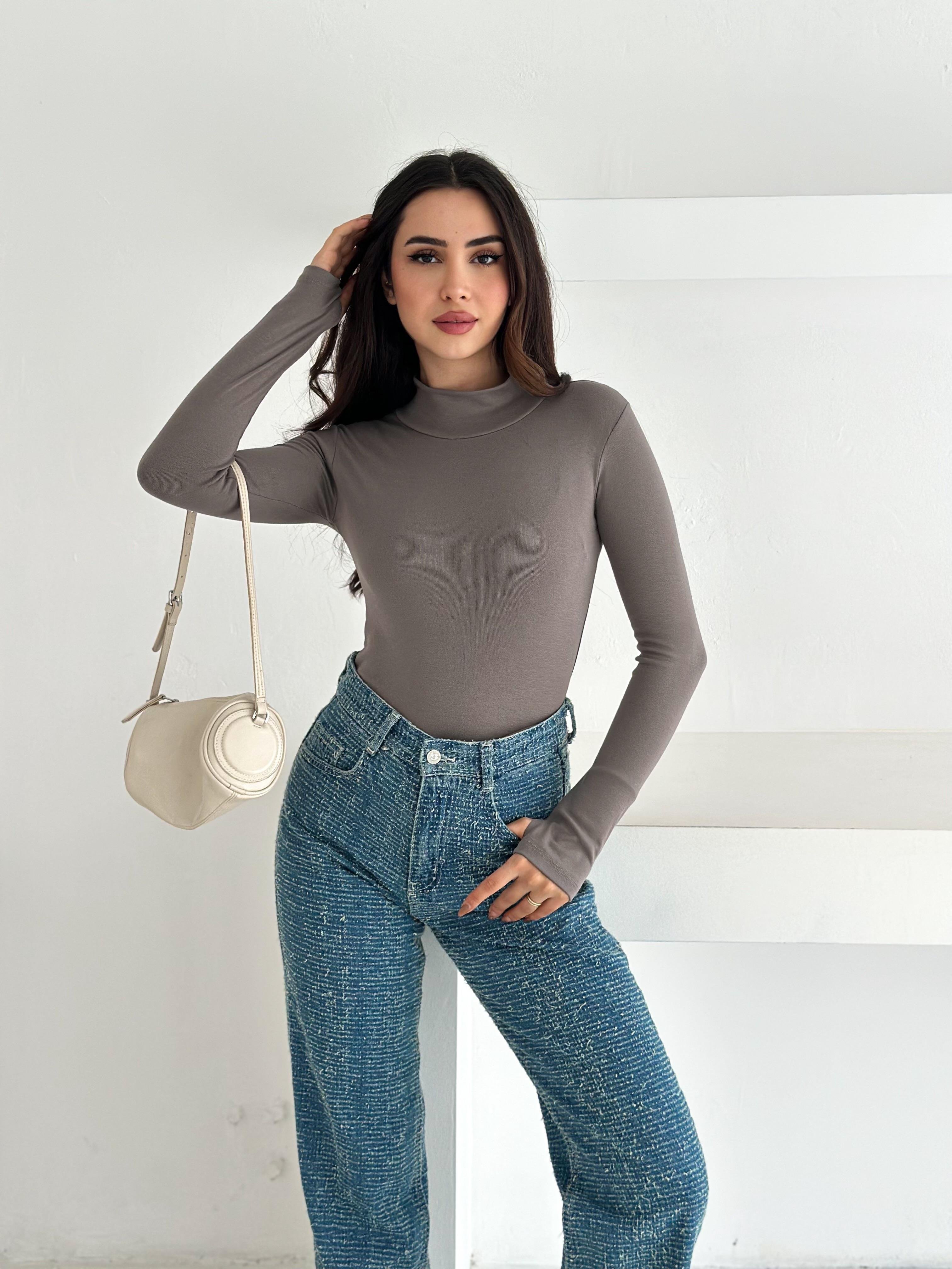 Kadın Yarım Balıkçı Yaka Parmak Geçmeli Full Likralı Buzz Body