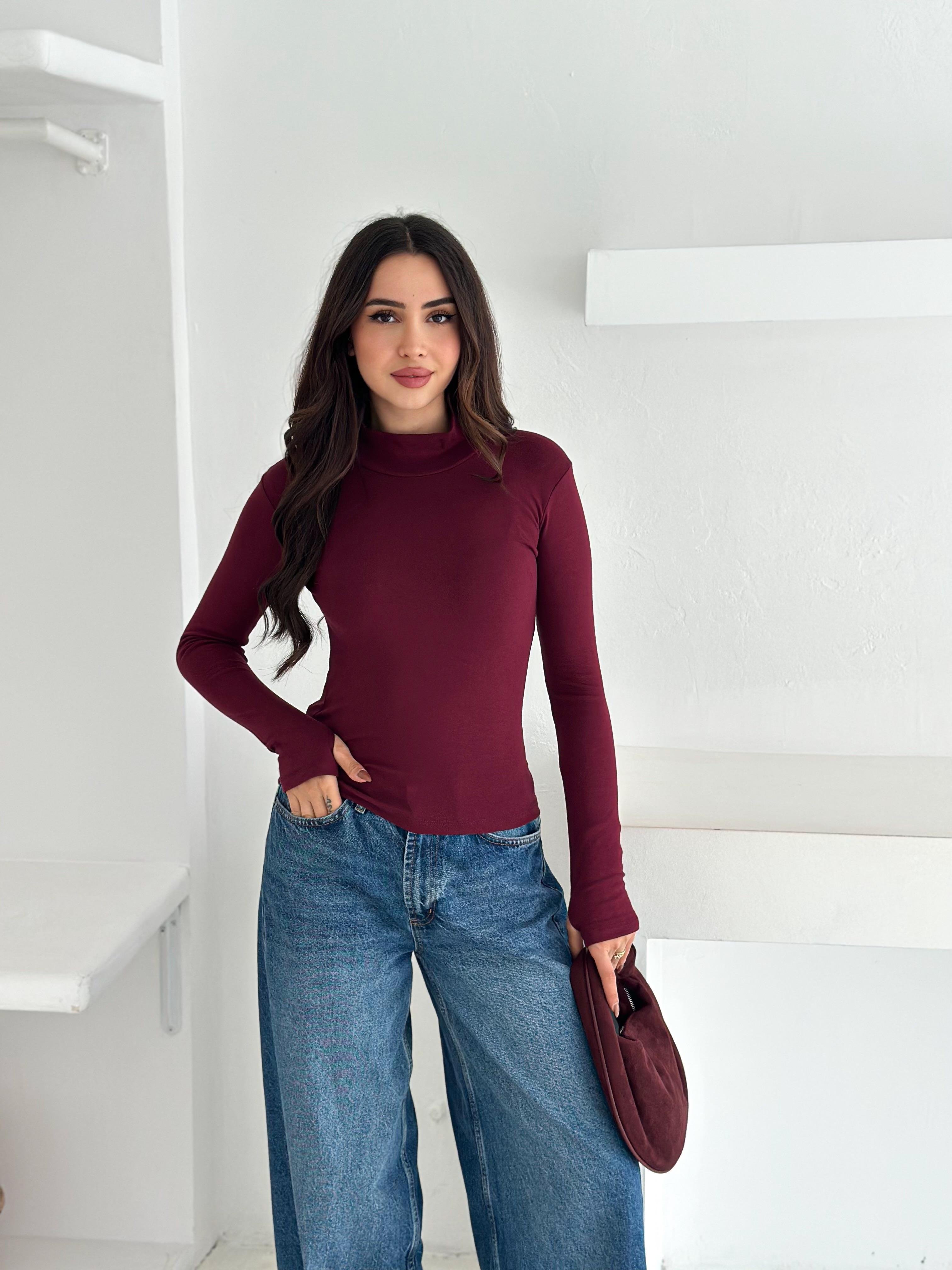 Kadın Yarım Balıkçı Yaka Parmak Geçmeli Full Likralı Buzz Body